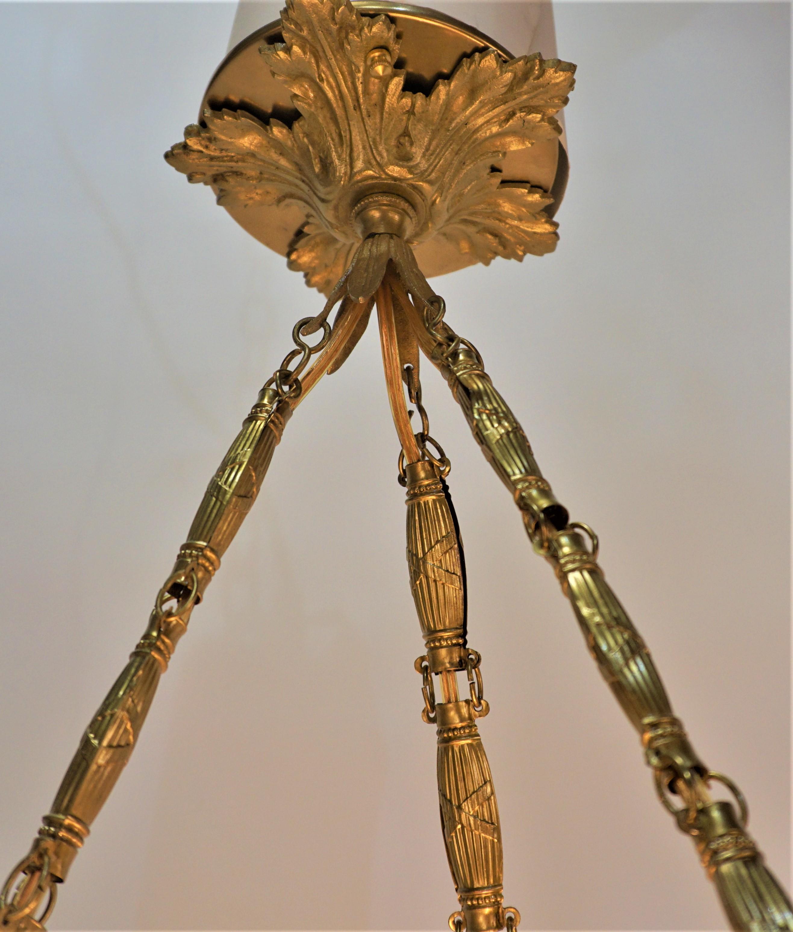 Early 20th Century French 1920's blown glass Chandelier  For Sale