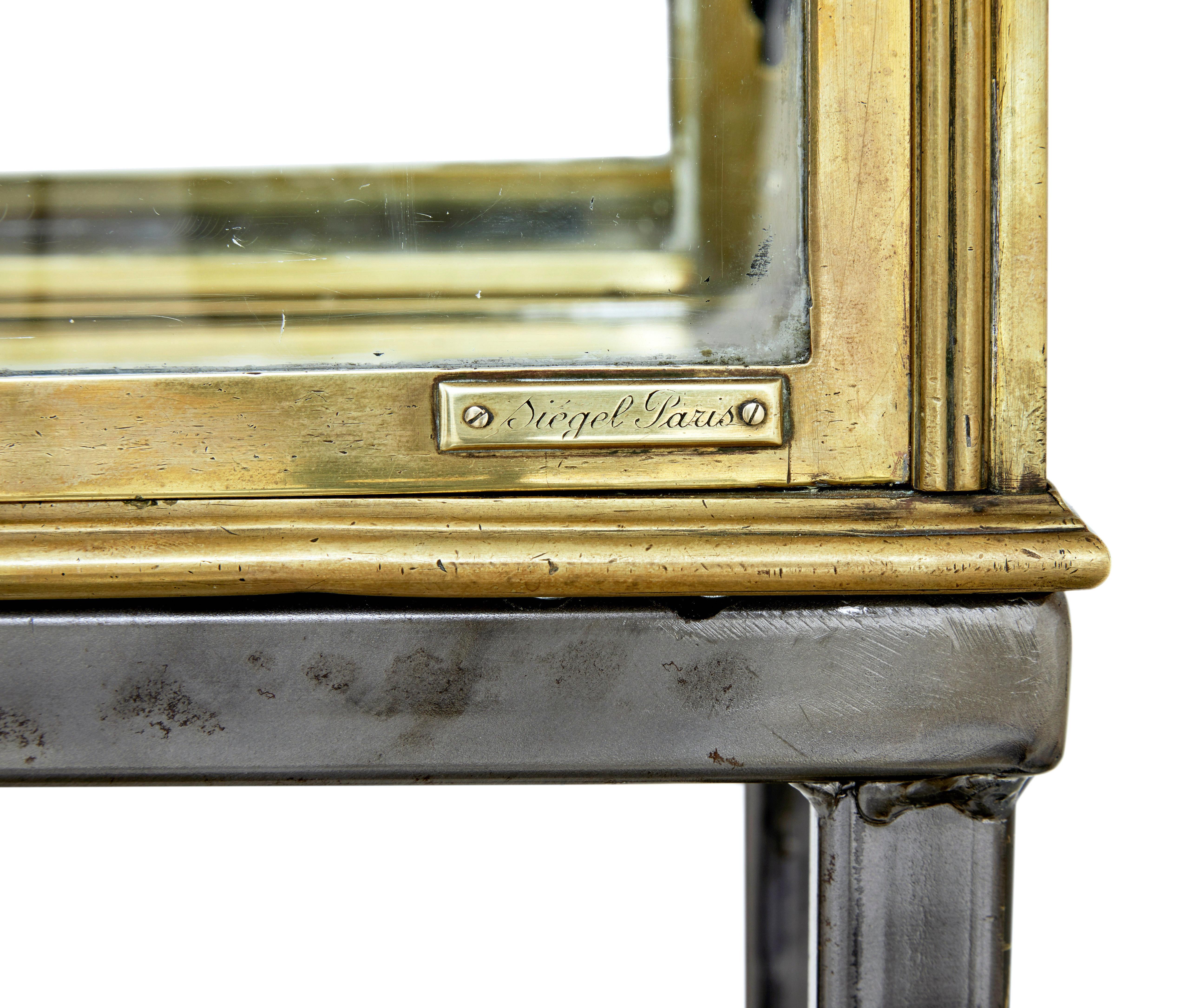 Art Deco French 1920’s brass glazed shop display cabinet by Siegel For Sale