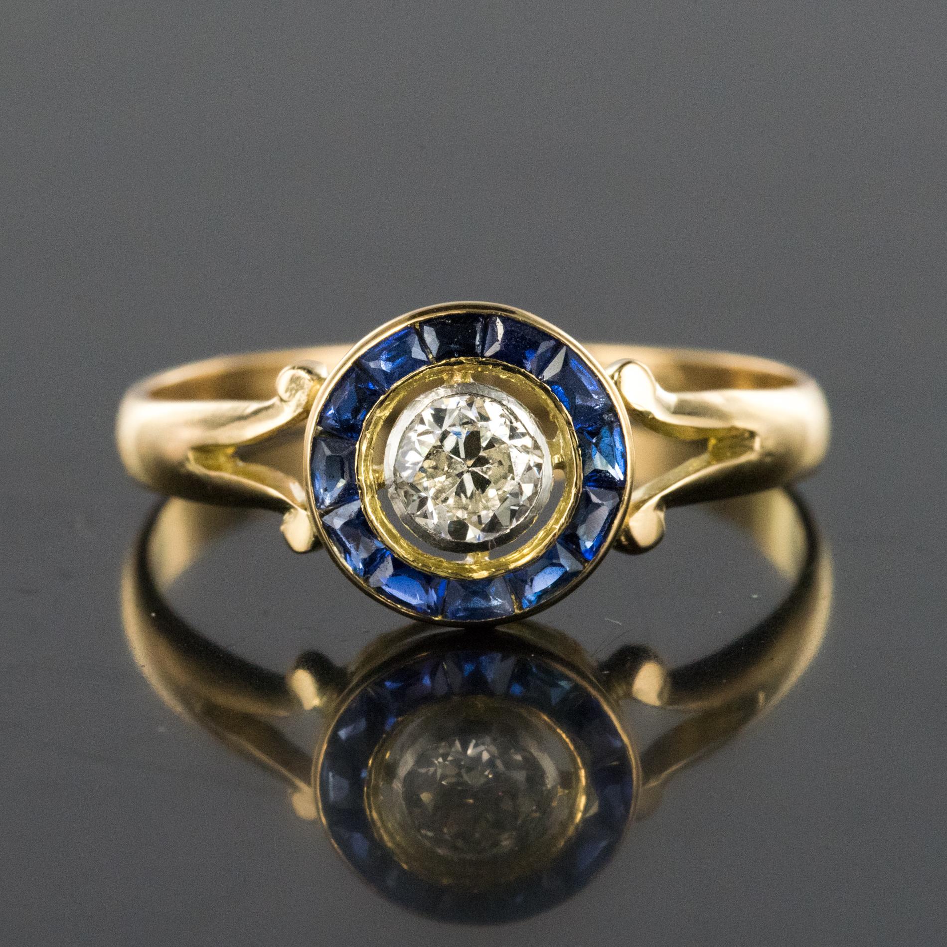 French 1920s Calibrated Sapphires Diamond Yellow Gold Ring 4