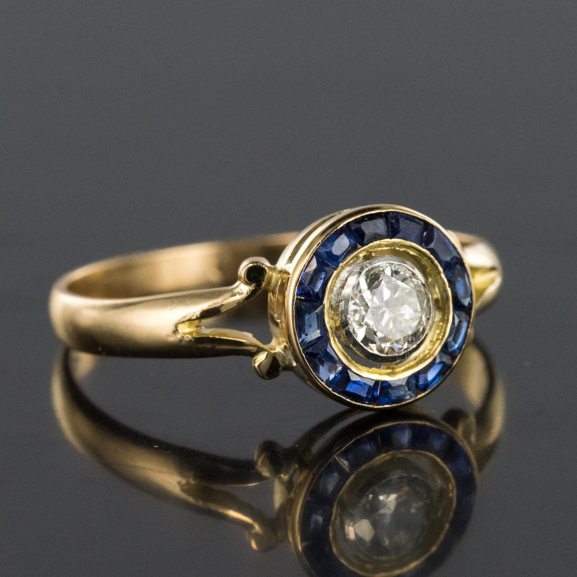 French 1920s Calibrated Sapphires Diamond Yellow Gold Ring 5