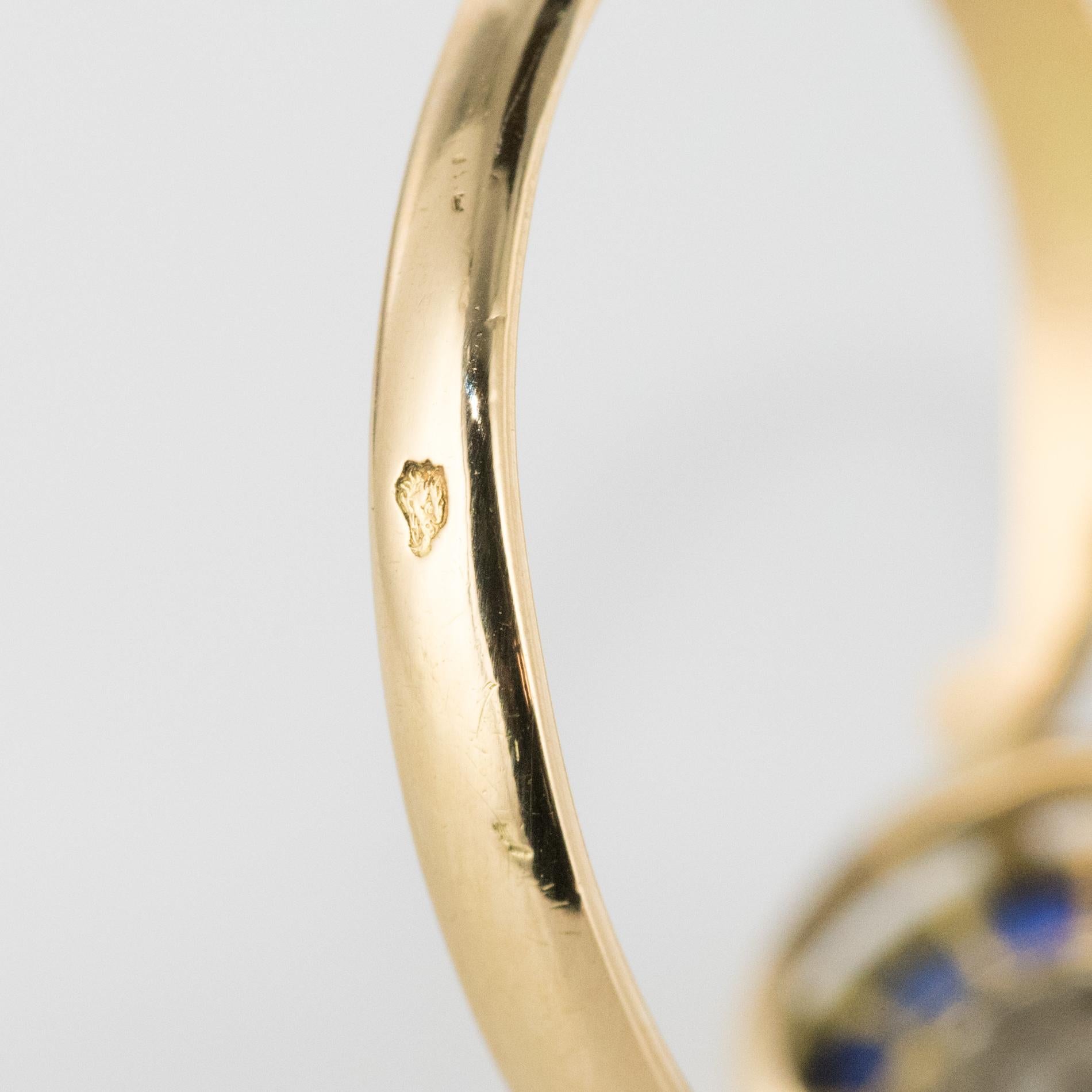 French 1920s Calibrated Sapphires Diamond Yellow Gold Ring 8