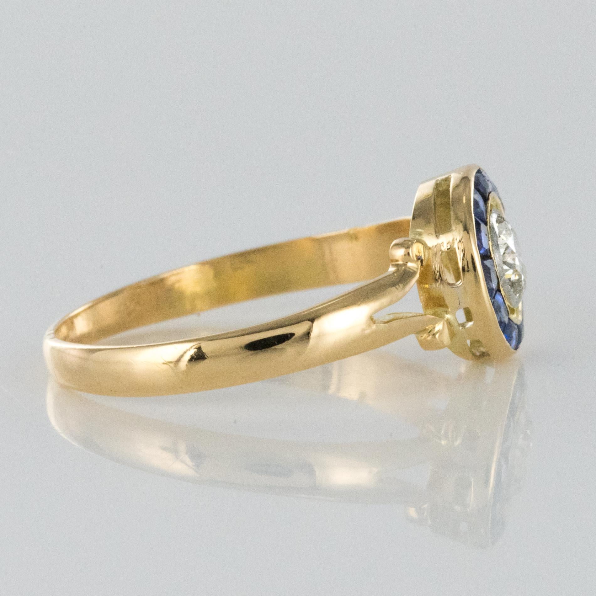 French 1920s Calibrated Sapphires Diamond Yellow Gold Ring 3