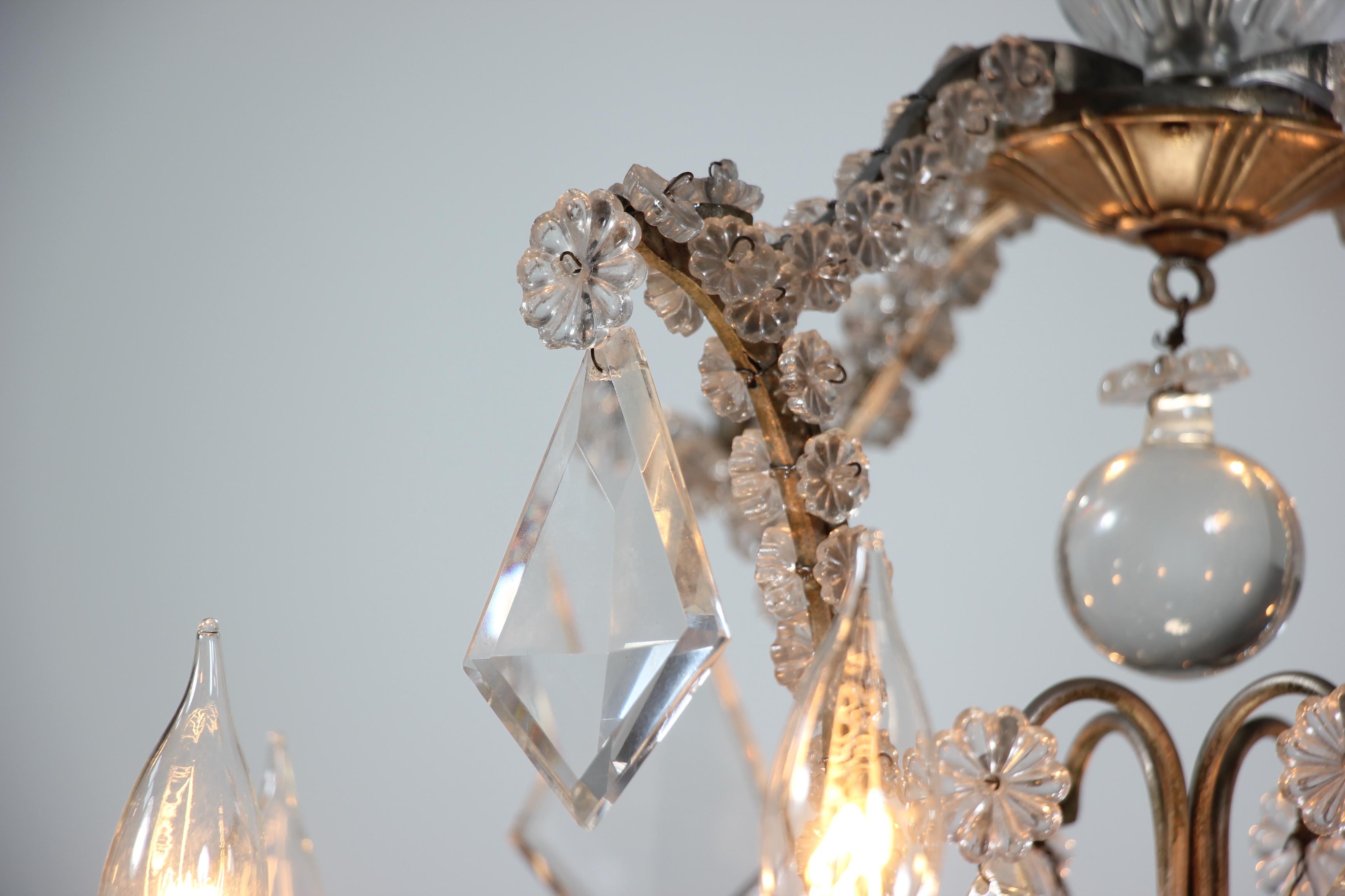 French 1920s Crystal Chandelier In Good Condition In Los Angeles, CA