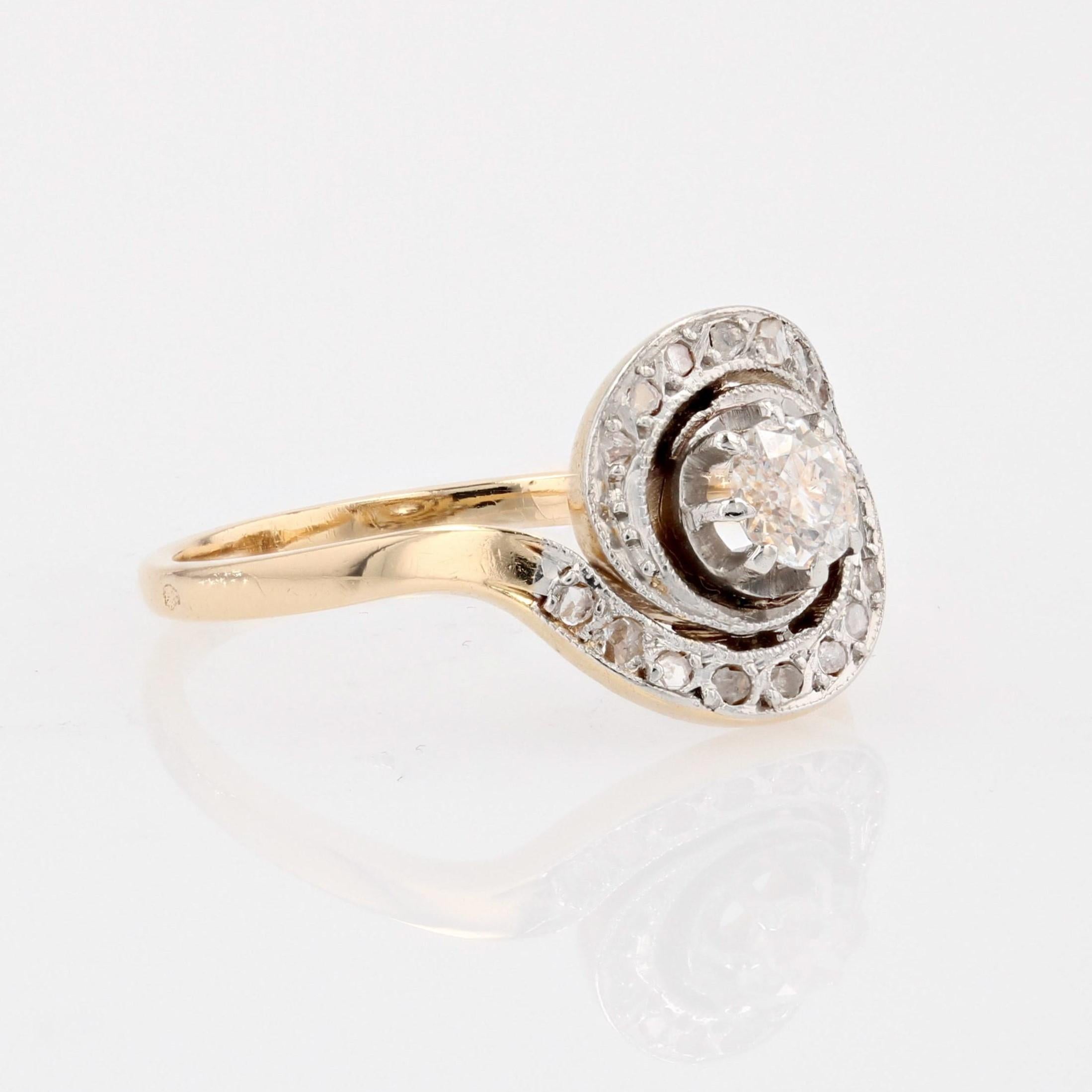 French 1920s Diamond 18 Karat Yellow Gold Platinum Swirl Ring For Sale 1