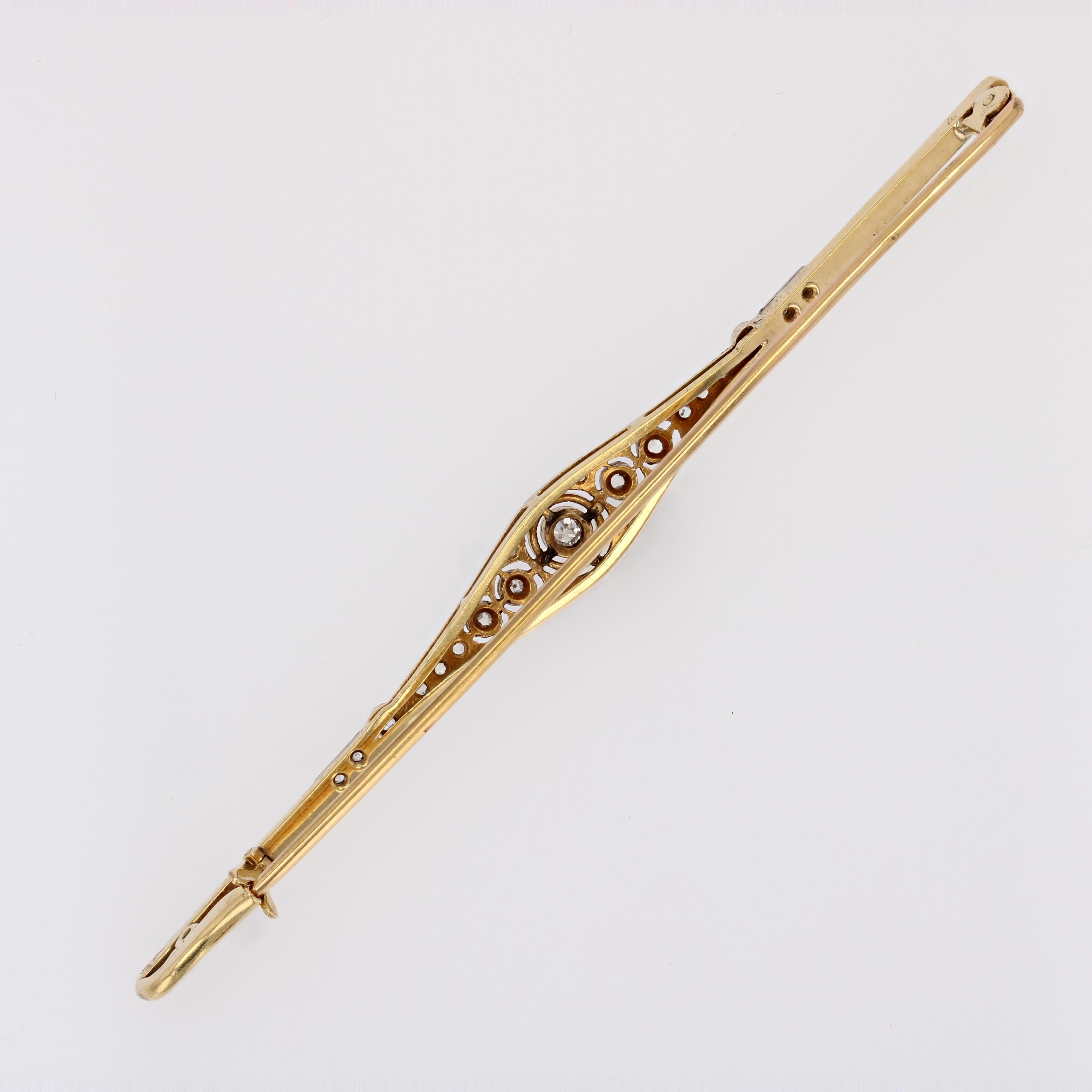French 1920s Diamonds 18 Karat Yellow Gold Platinum Bar Brooch For Sale 3