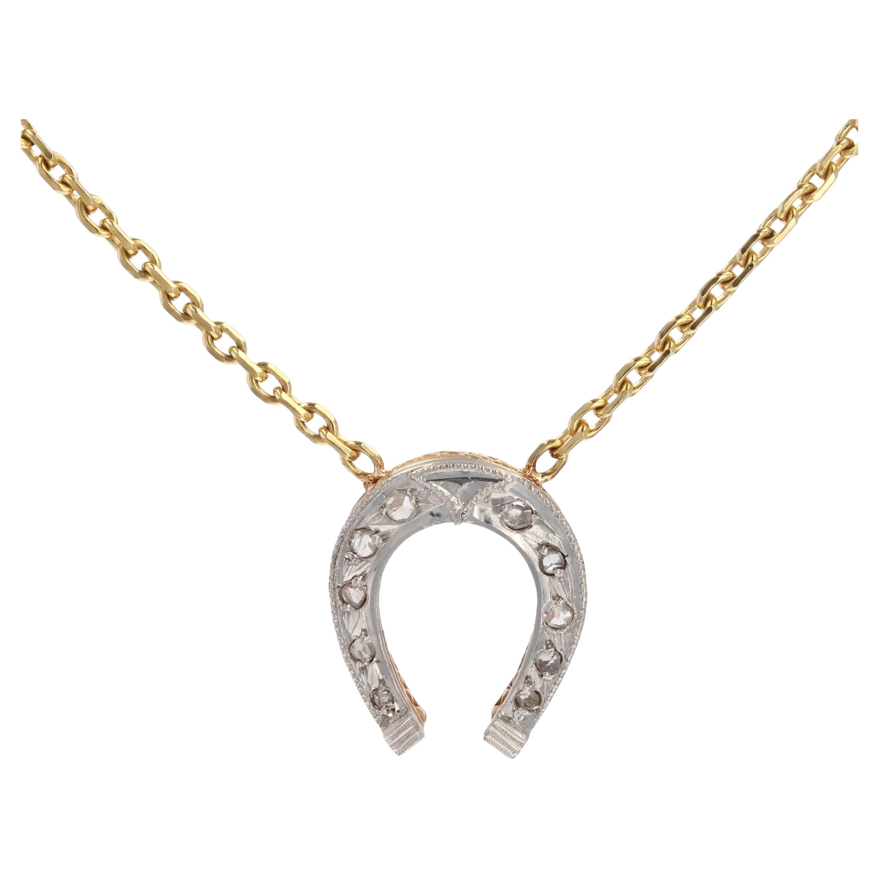 Französische Hufeisenkette aus 18 Karat Gelbgold mit Diamanten, 1920er Jahre im Angebot