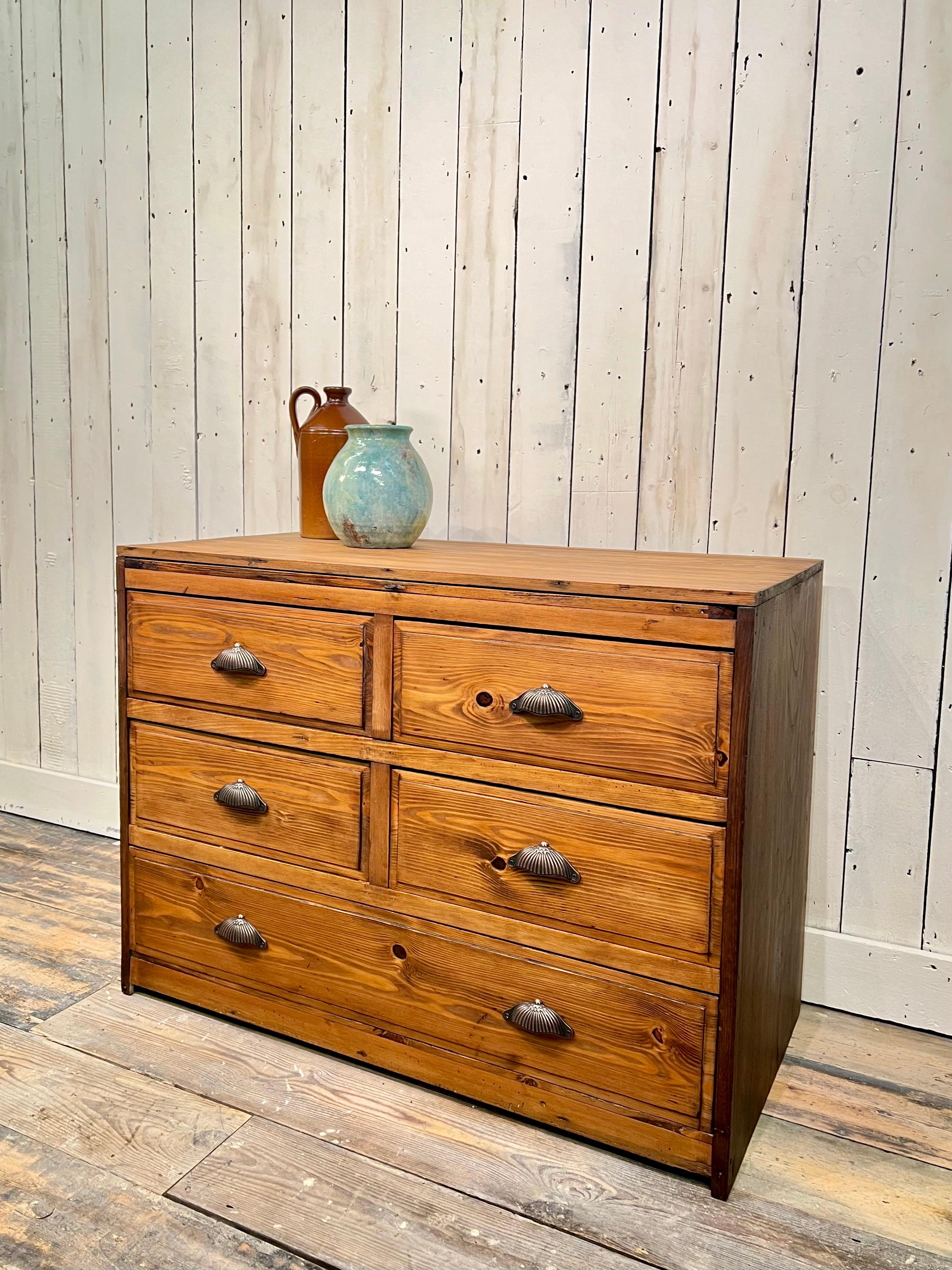 French Provincial French 1920's Farmhouse Chest of Drawers/Dresser