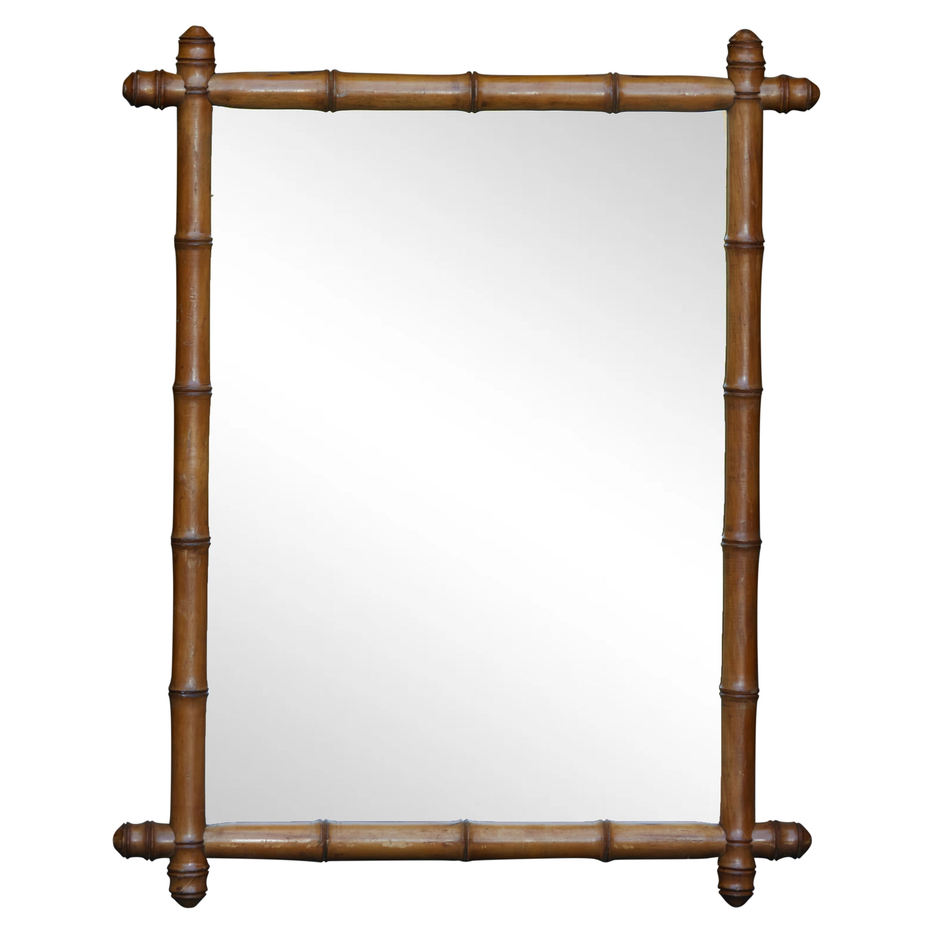 Miroir en faux bambou et noyer des années 1920 avec coins saillants et patine Brown