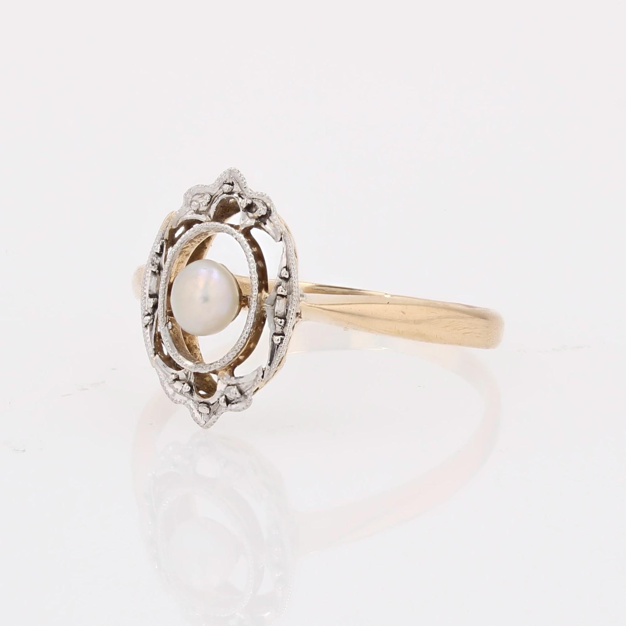 Anillo ovalado francés de oro amarillo de 18 quilates con perlas finas de los años 20 Cuenta en venta