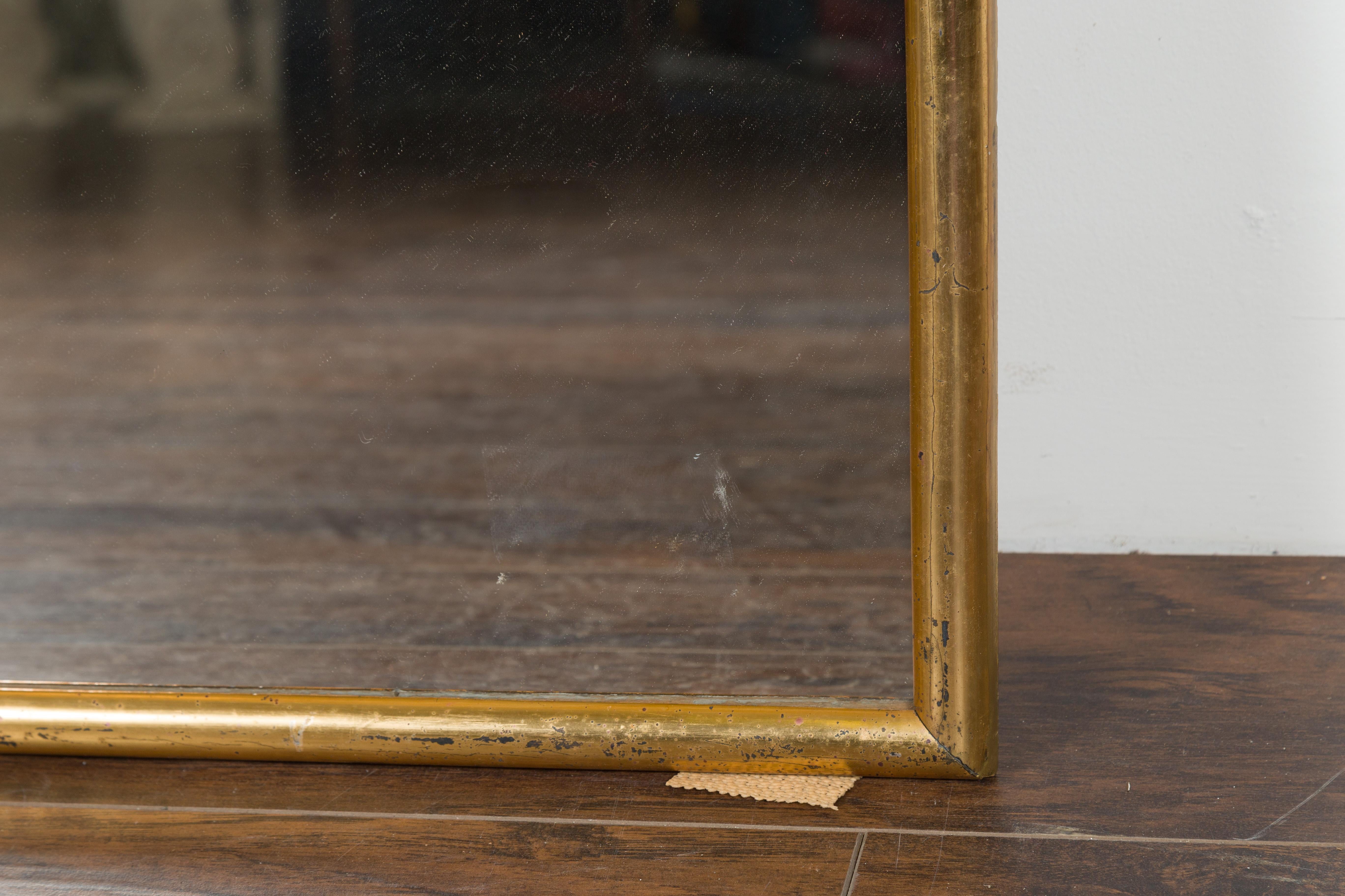 French 1920s Giltwood Rectangular Mirror with Distressed Patina For Sale 9