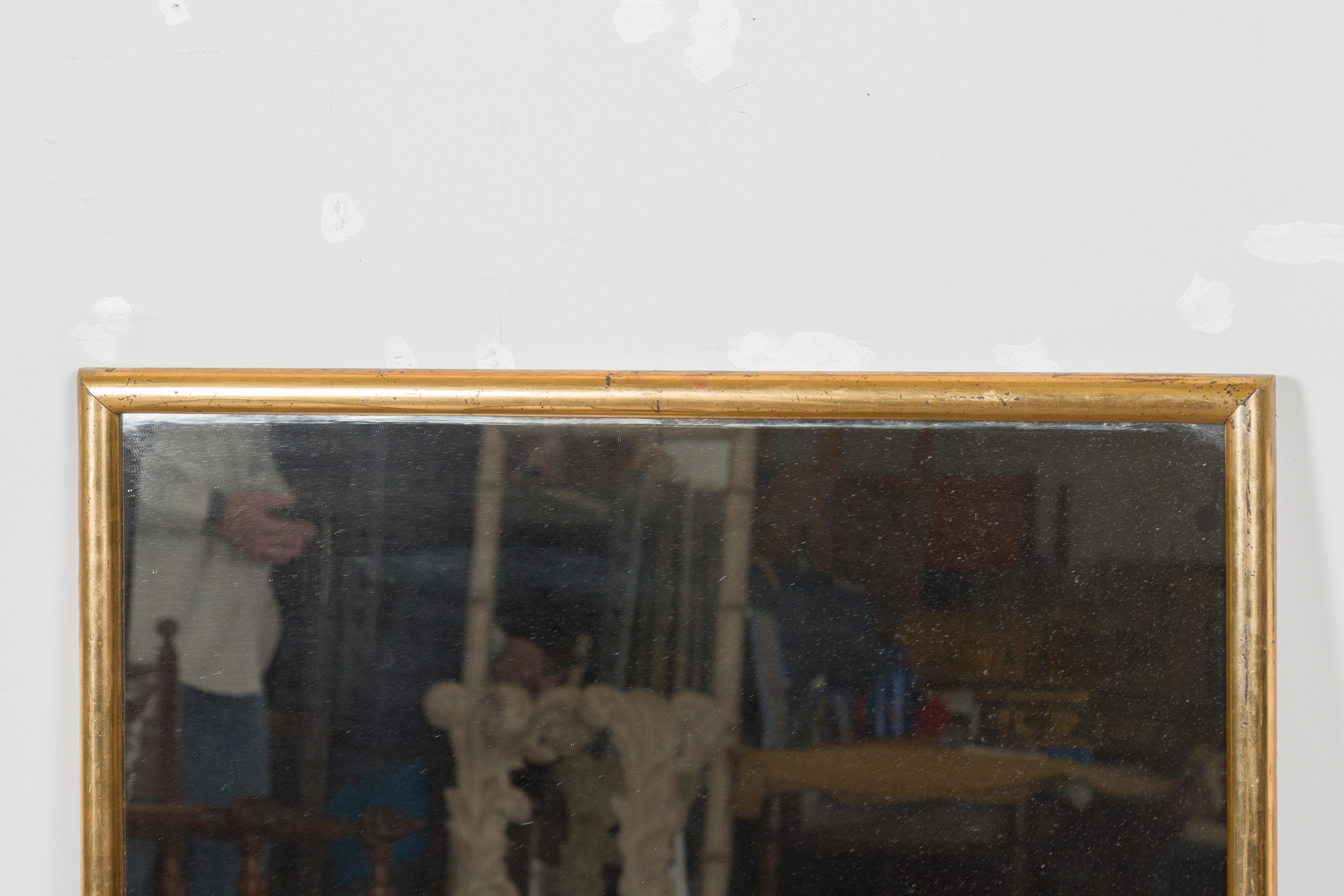 Rechteckiger Spiegel aus vergoldetem Holz mit patinierter Patina aus den 1920er Jahren im Angebot 3