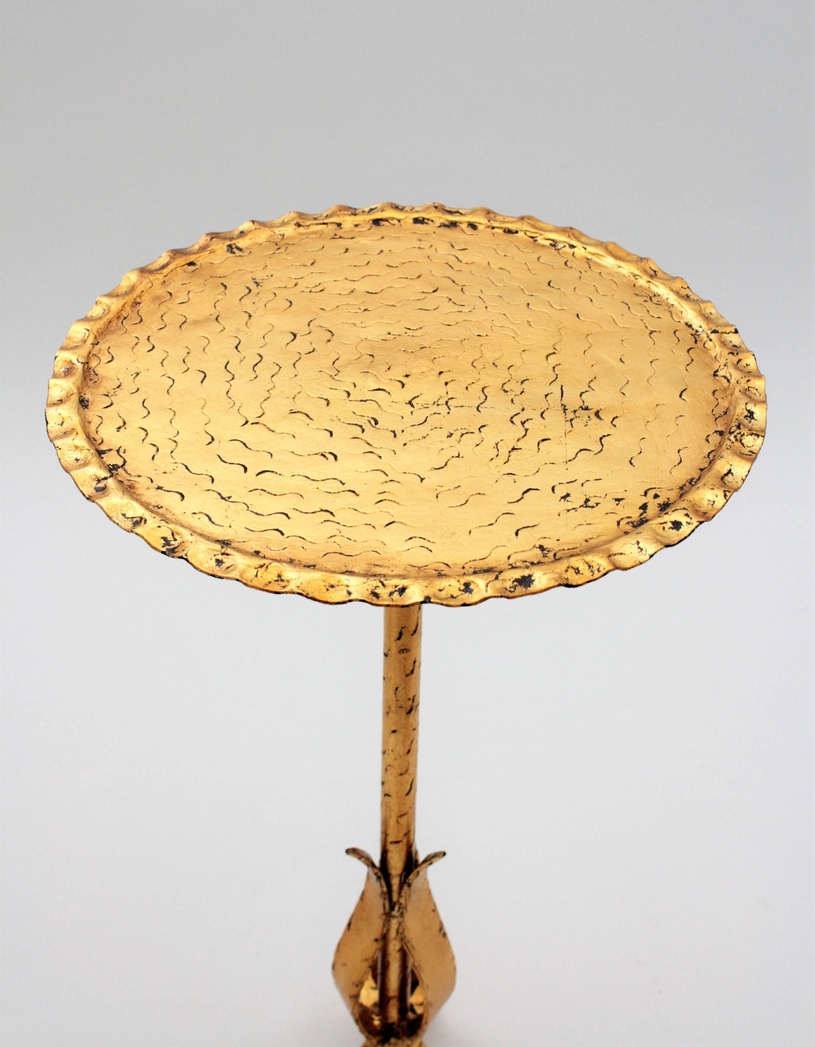 Art Deco French 1920s Hand-Hammered Gilt Iron Gueridon Table or Stand with Leafed Base