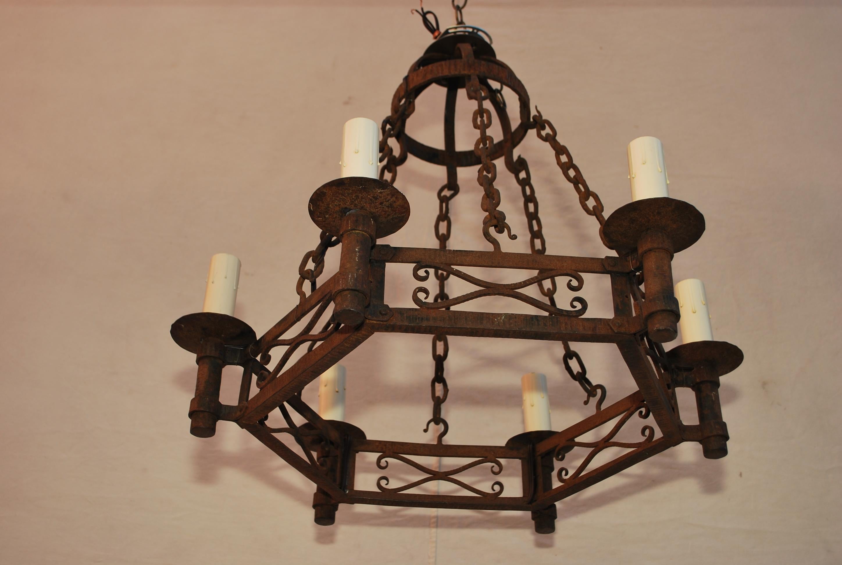 French 1920's hands forged wrought iron chandelier For Sale 5