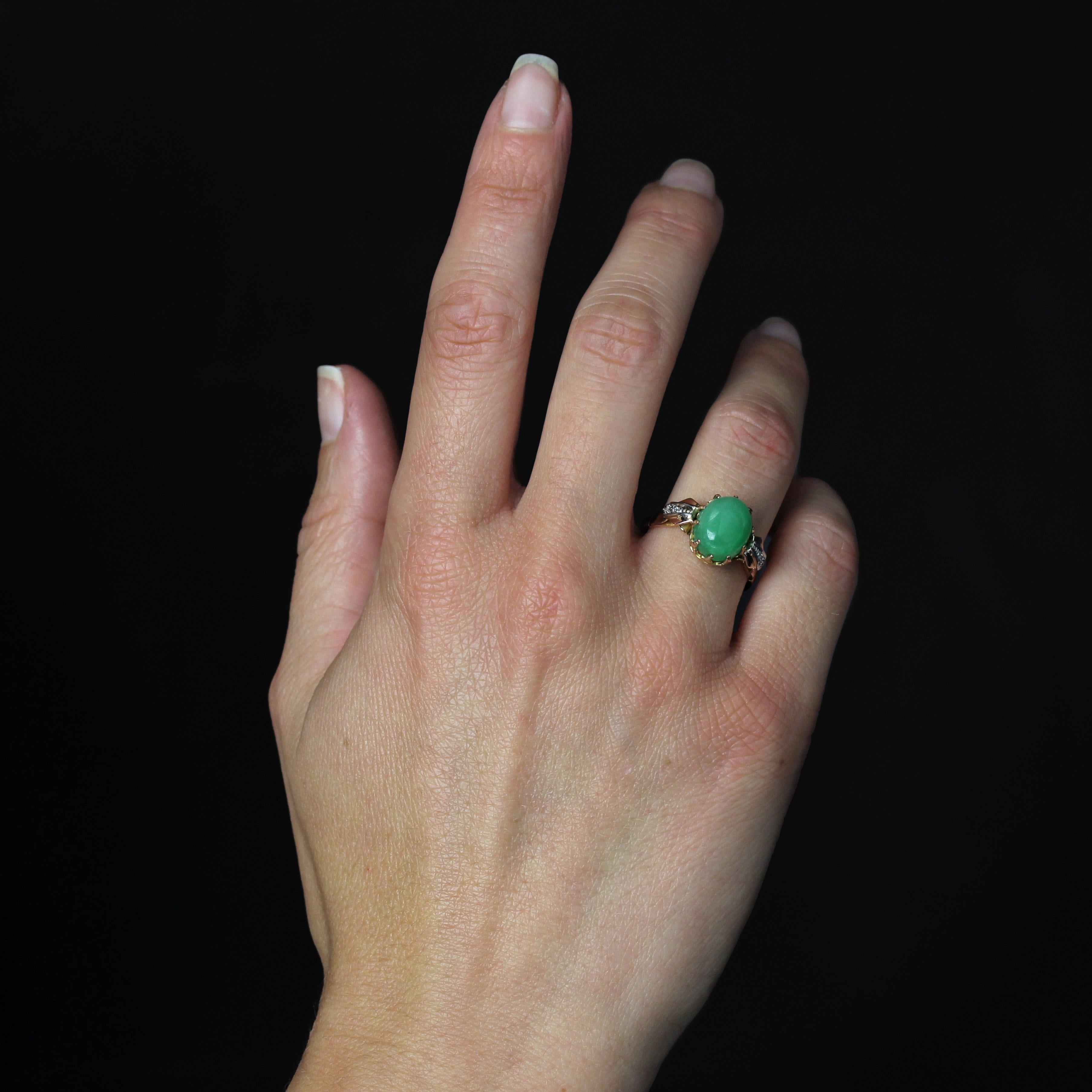 Cabochon Anello francese anni '20 con giada e diamanti in oro rosa 18 carati in vendita