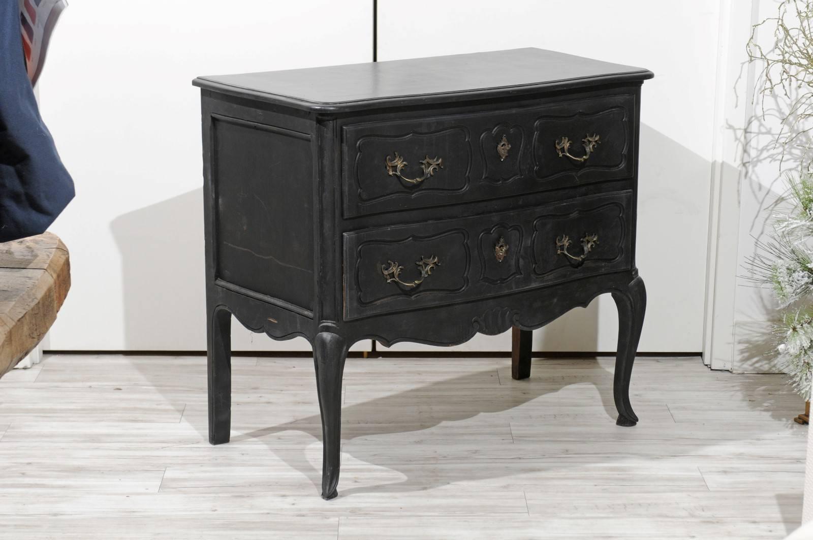 French 1920s Louis XV Style Black Painted Two-Drawer Commode with Cabriole Legs 2