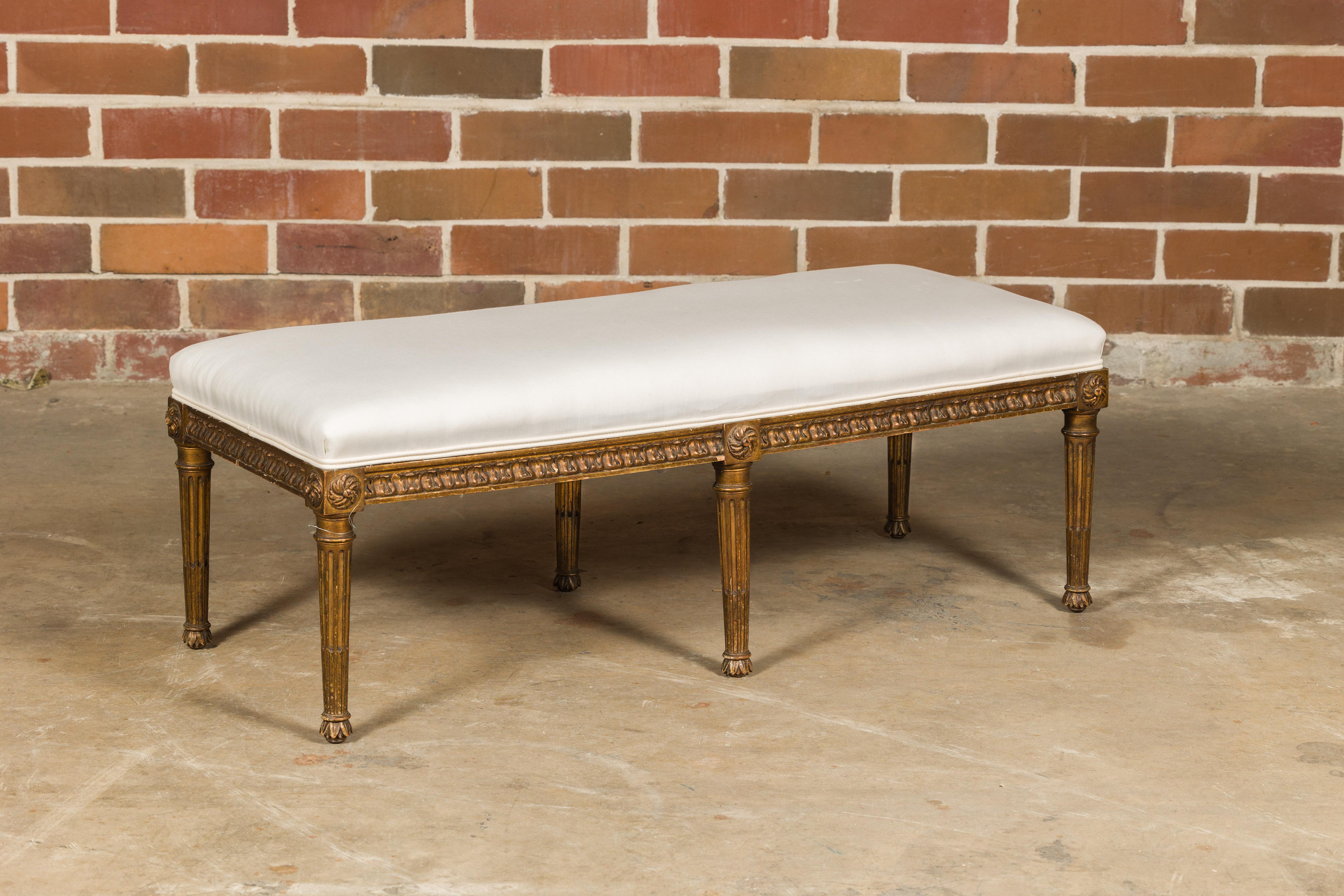 French 1920s Neoclassical Style Gilt Wood Bench with Carved Frieze In Good Condition In Atlanta, GA