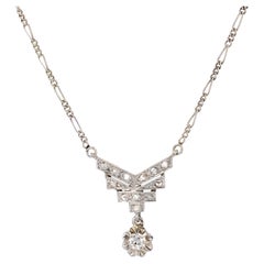 French 1925 Art Deco Diamonds 18 Karat White Gold Platinum Pendant Necklace