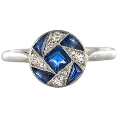 French 1925 Art Deco Sapphire Diamonds White Gold Round Ring