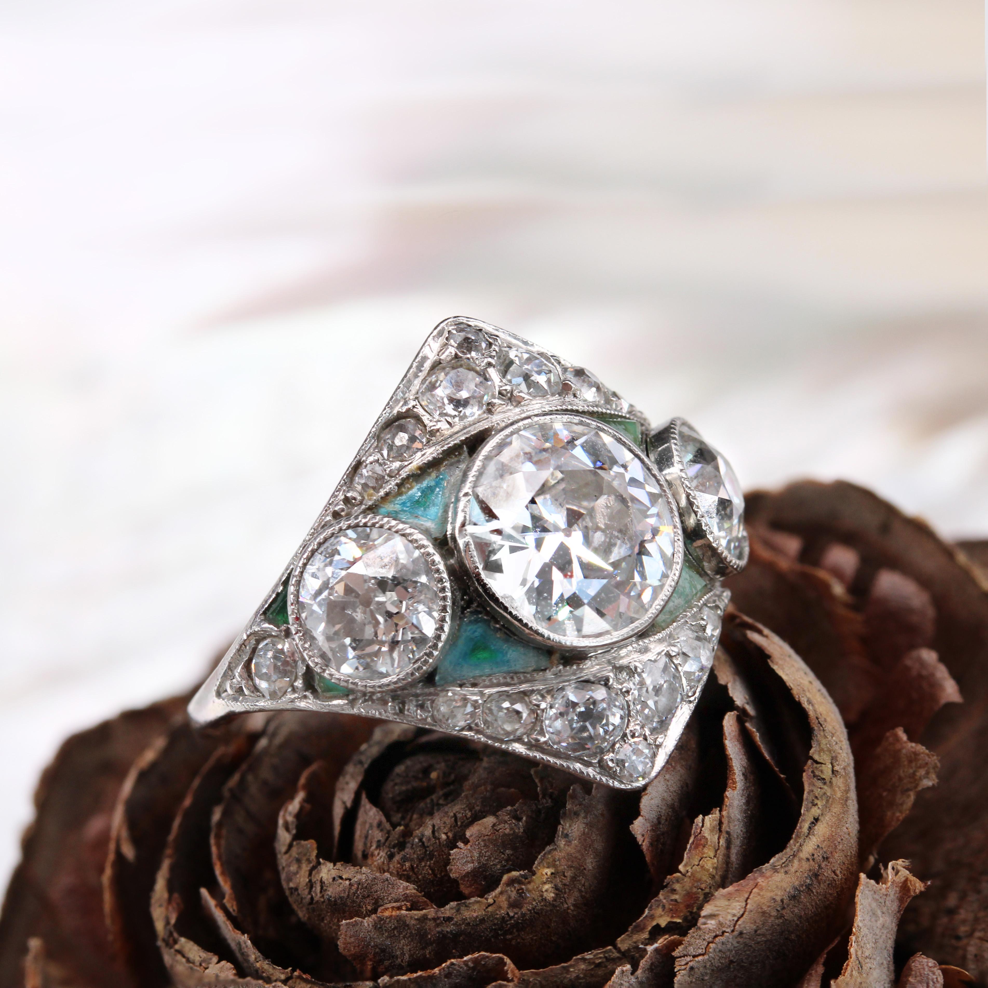 French 1925s 2.85 Carat Art Deco Diamond Platinum Trilogy Ring 8