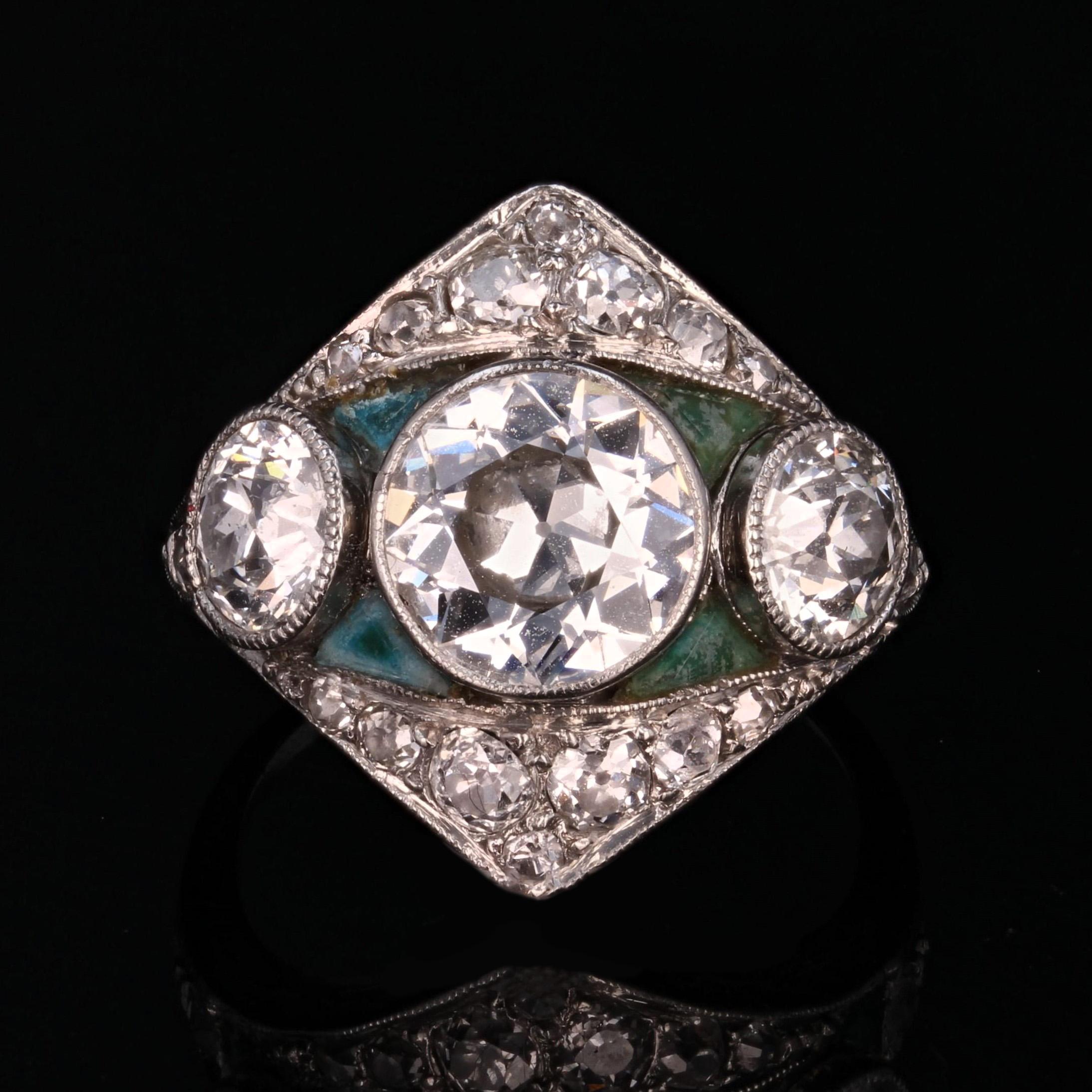 Women's French 1925s 2.85 Carat Art Deco Diamond Platinum Trilogy Ring