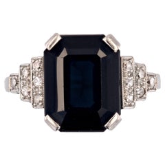 French, 1925s, Art Deco 5.60 Carat Sapphire Diamonds Platinum Ring