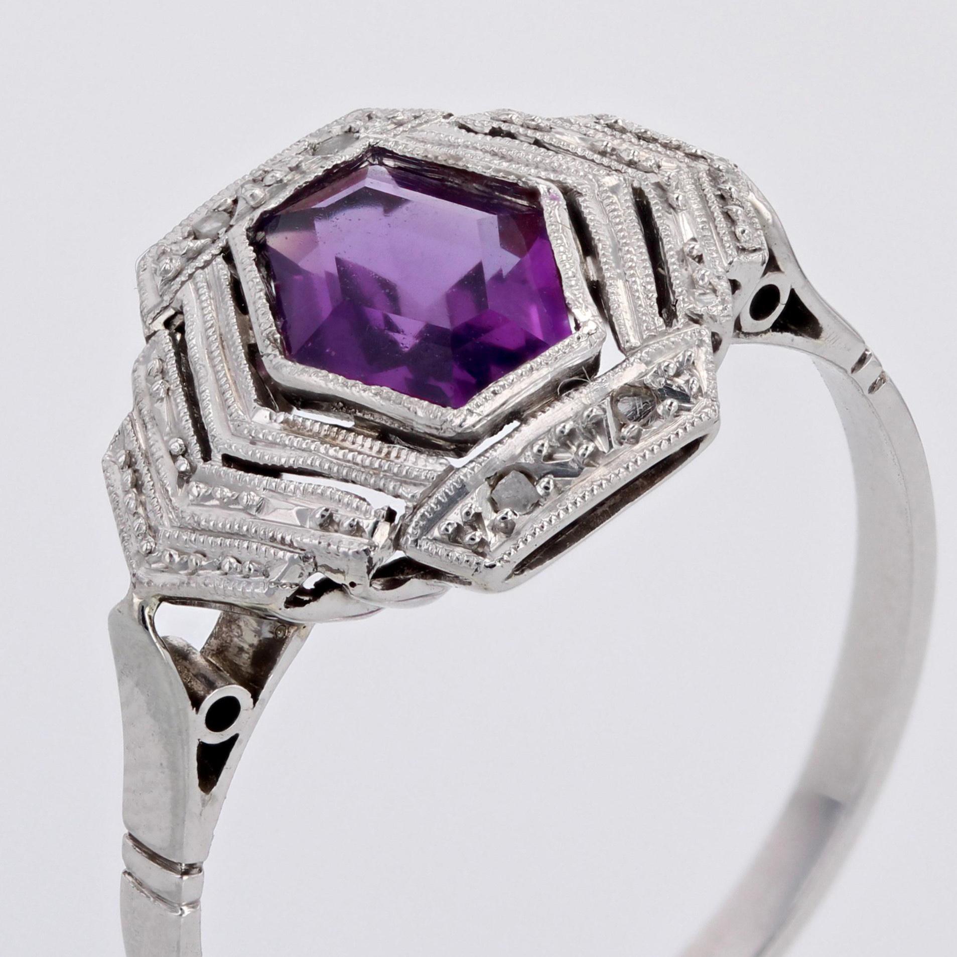 French 1925s Art Deco Amethyst Diamonds 18 Karat White Gold Ring 3