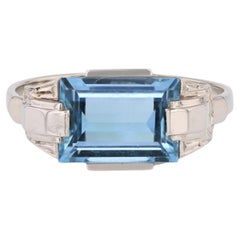 Französischer 1925er Art Deco Aquamarin 18 Karat Weißgold Ring