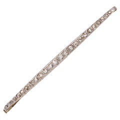 French 1925s Art deco Diamonds 18 Karats Yellow Gold Platinum Bar Brooch