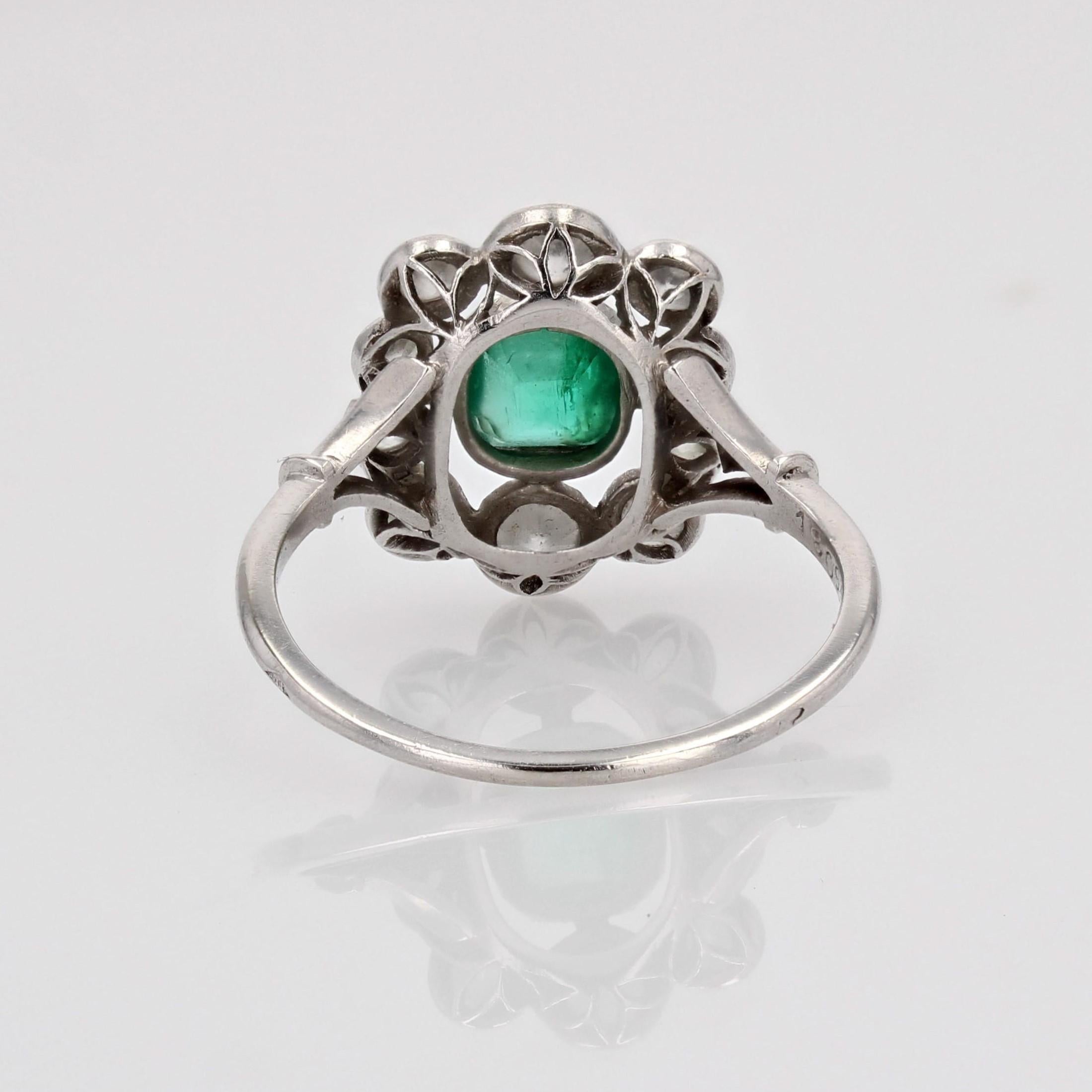 French 1925s Art Deco Emerald Diamonds Platinum Daisy Ring For Sale 10