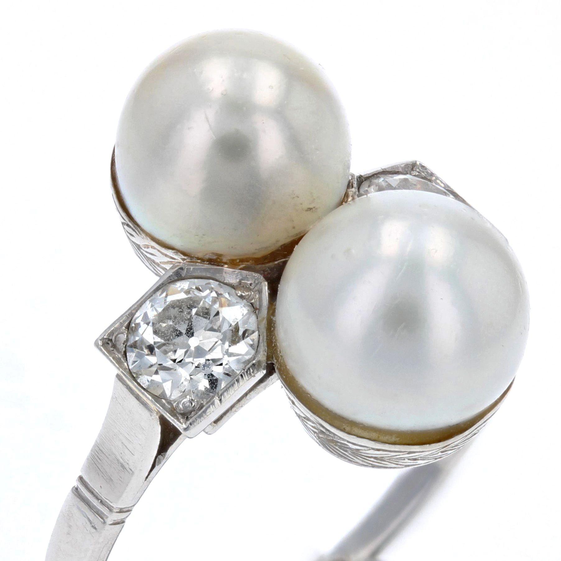 French 1925s Art Deco Fine Pearl Diamond Platinum You and Me Ring For Sale 4