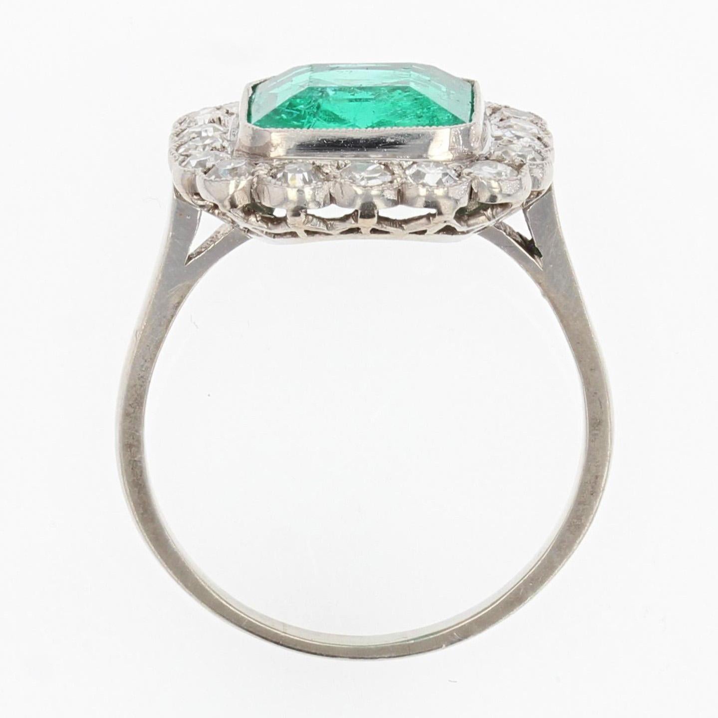 French 1925s Art Deco Insignificant Colombian Emerald Diamond Platinum Ring For Sale 9