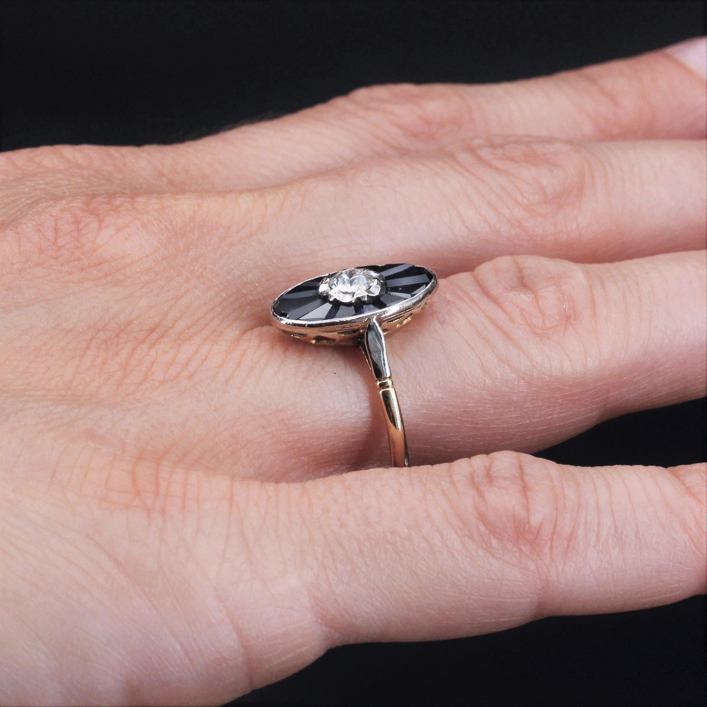 Bague Art déco française en forme de bouchon en or jaune 18 carats avec saphirs et diamants, années 1925 en vente 7