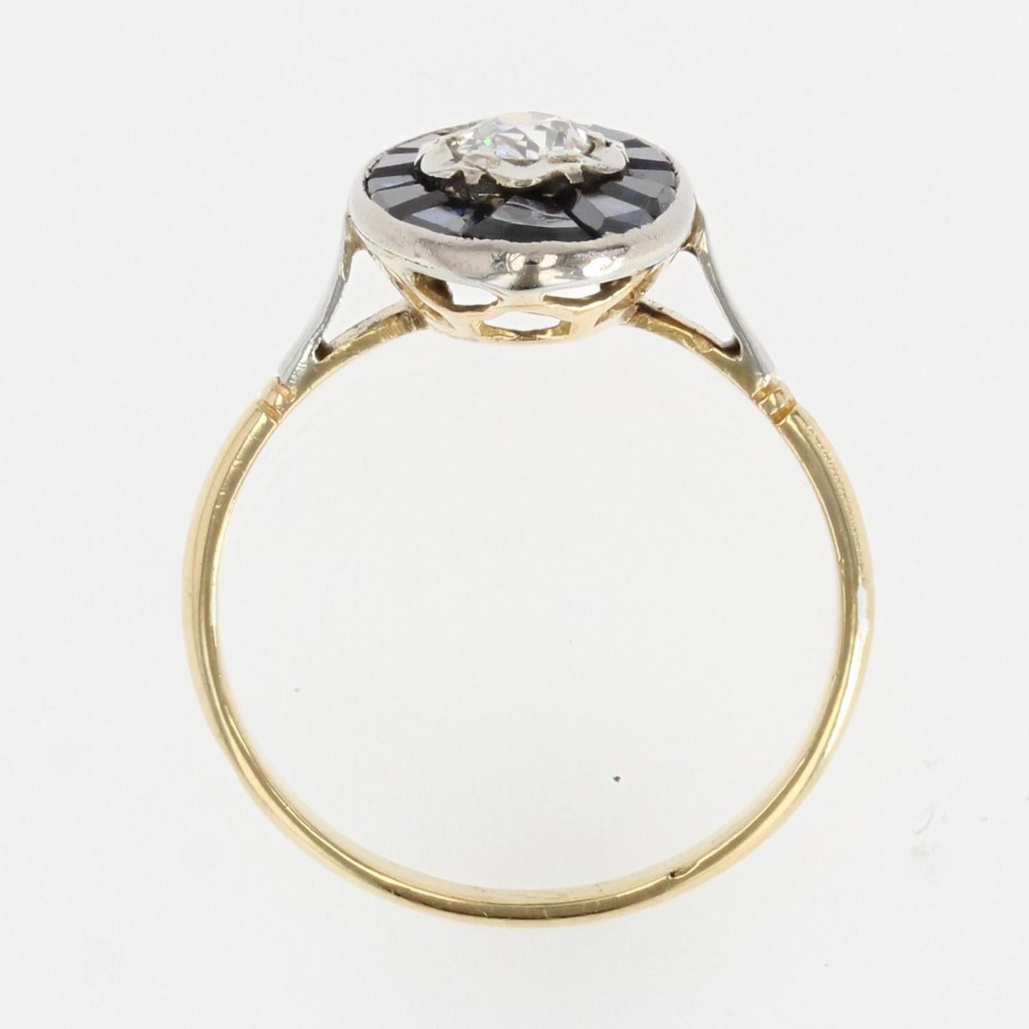 French 1925s Art Deco Sapphire Diamond 18 Karat Yellow Gold Shuttle Shape Ring For Sale 7