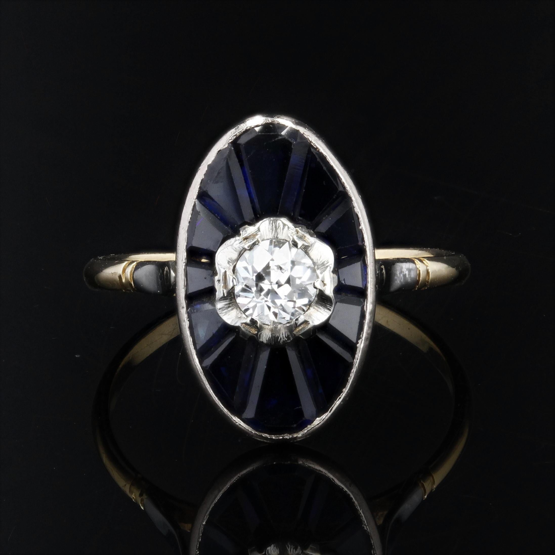 Franzsischer Art-dco-Saphir-Diamant-Ring aus 18 Karat Gelbgold in Form einer Schale, 1925er Jahre (Art déco) im Angebot
