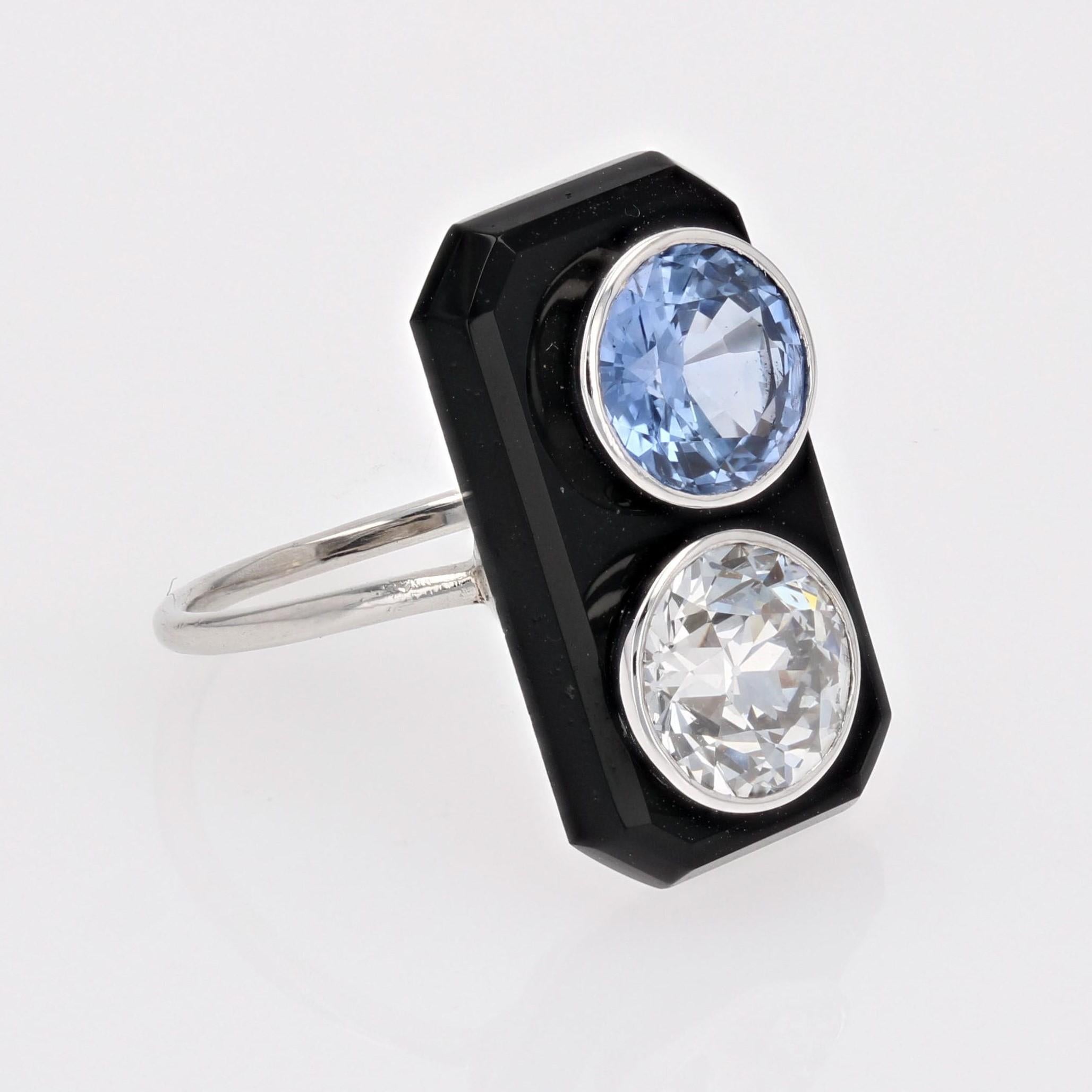 French 1925s Art Deco Sapphire Diamond Onyx Platinum Ring For Sale 6