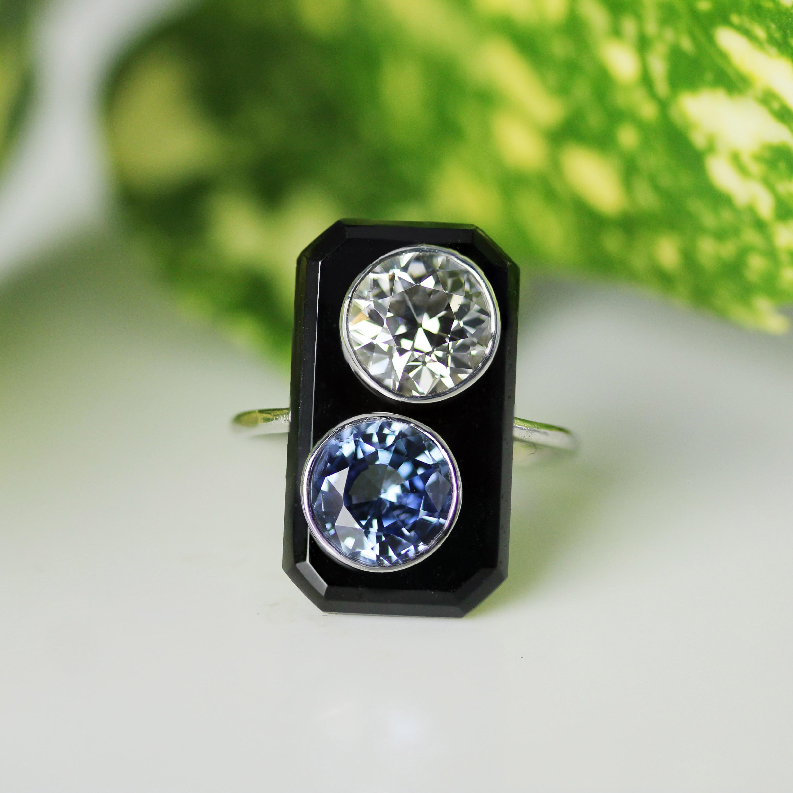 Round Cut French 1925s Art Deco Sapphire Diamond Onyx Platinum Ring For Sale