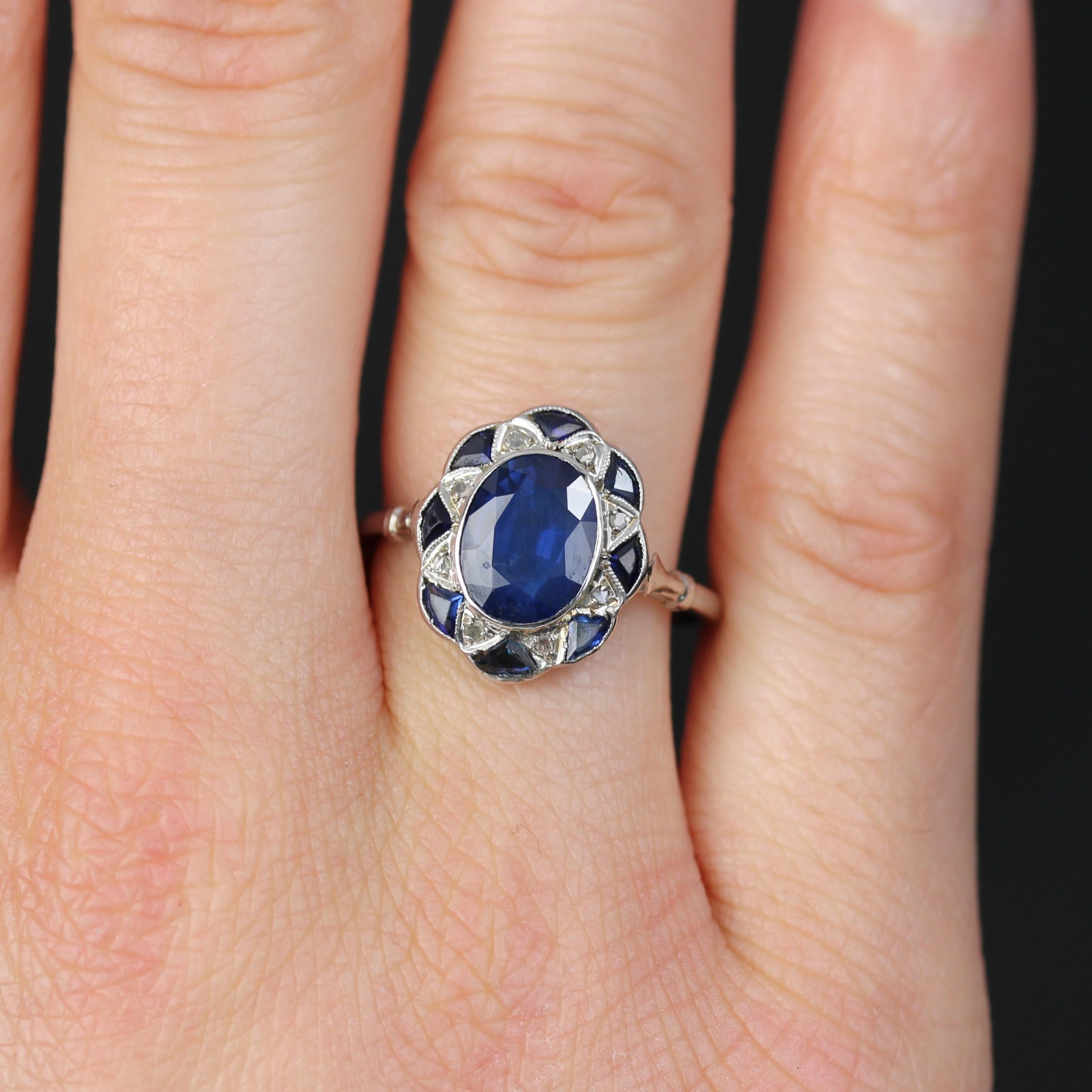 French 1925s Art Deco Sapphire Diamonds 18 Karat White Gold Platinum Oval Ring 1