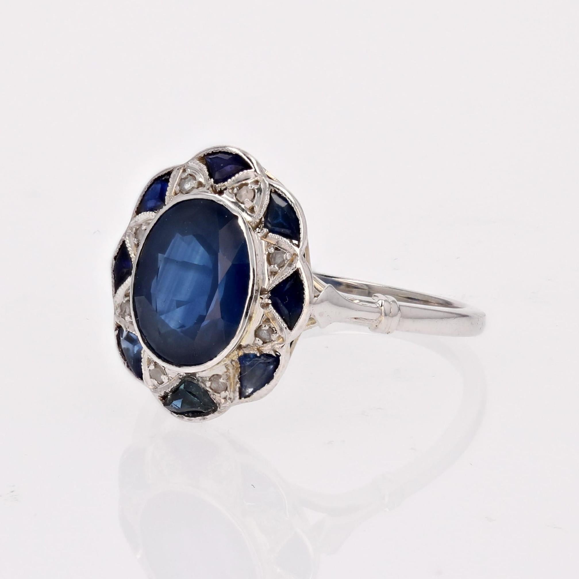 French 1925s Art Deco Sapphire Diamonds 18 Karat White Gold Platinum Oval Ring 3