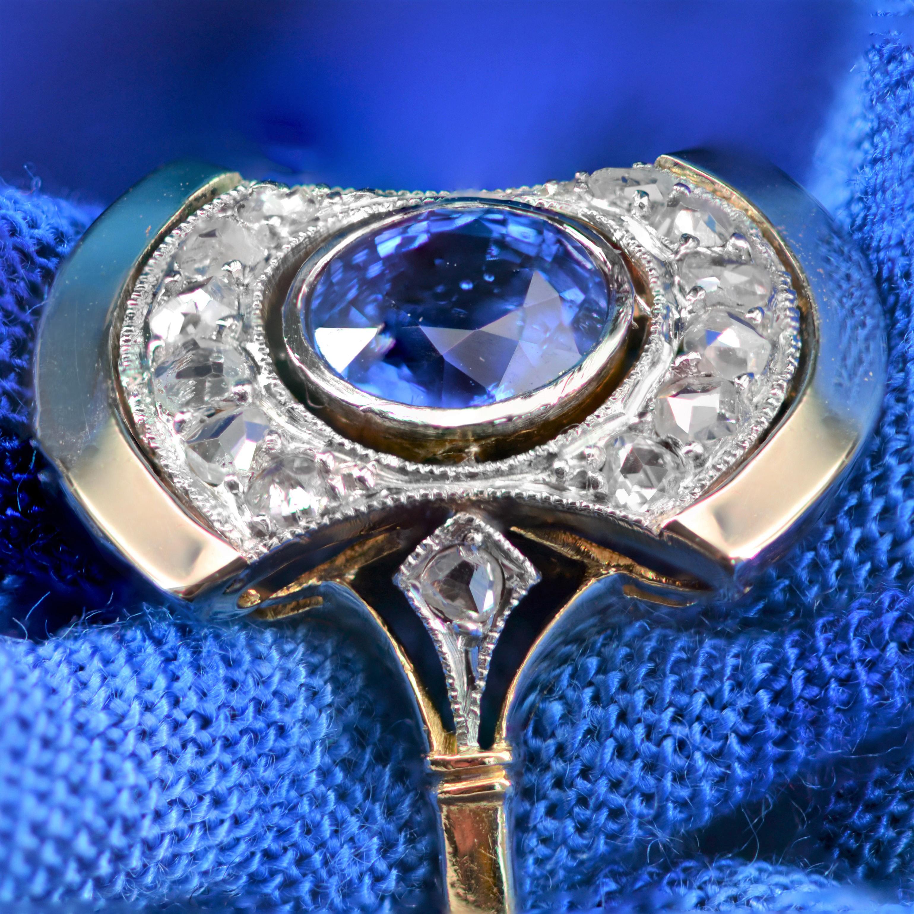 French, 1925s, Art Deco Sapphire Diamonds 18 Karat Yellow Gold Ring For Sale 10