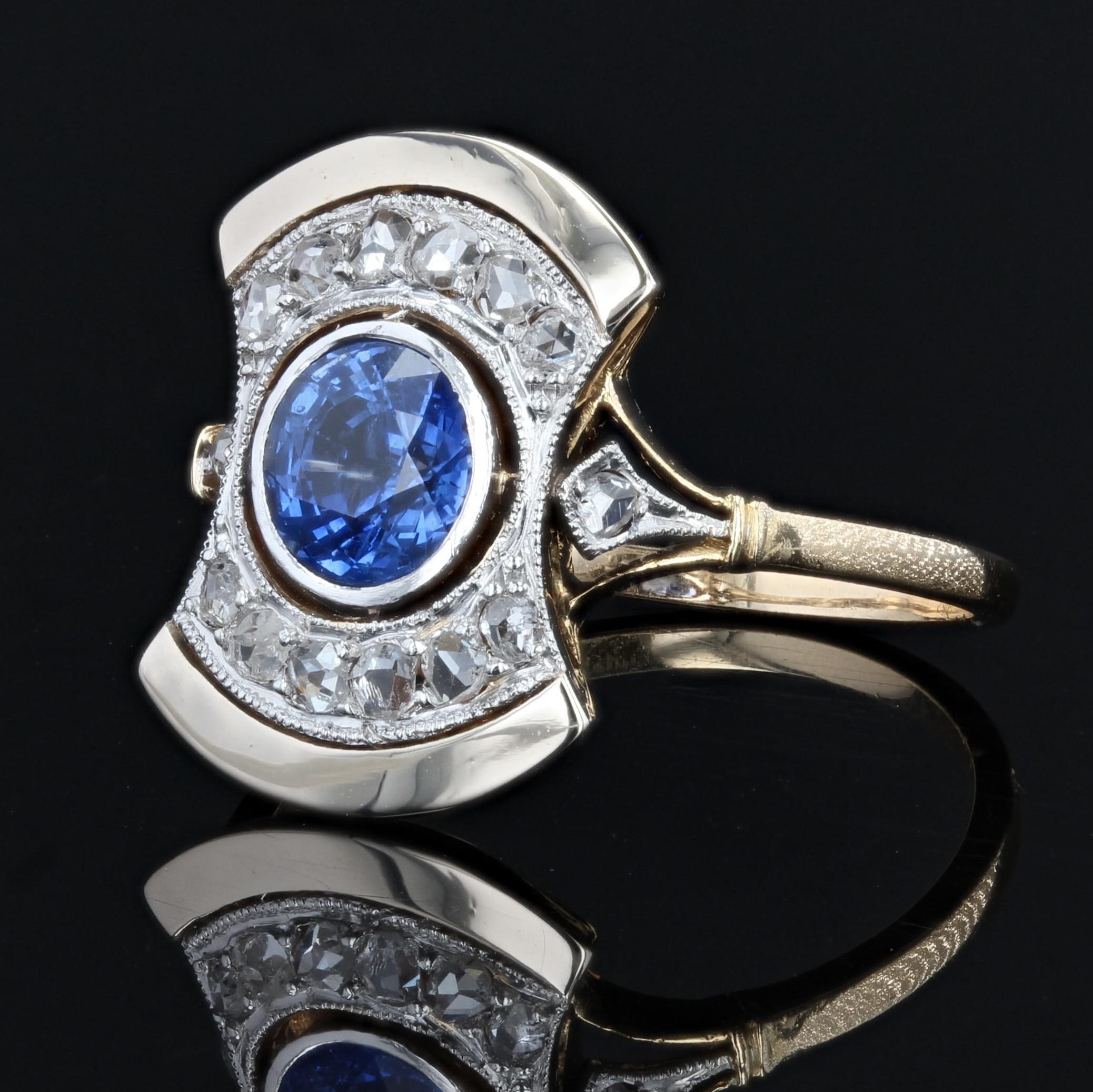 French, 1925s, Art Deco Sapphire Diamonds 18 Karat Yellow Gold Ring For Sale 4