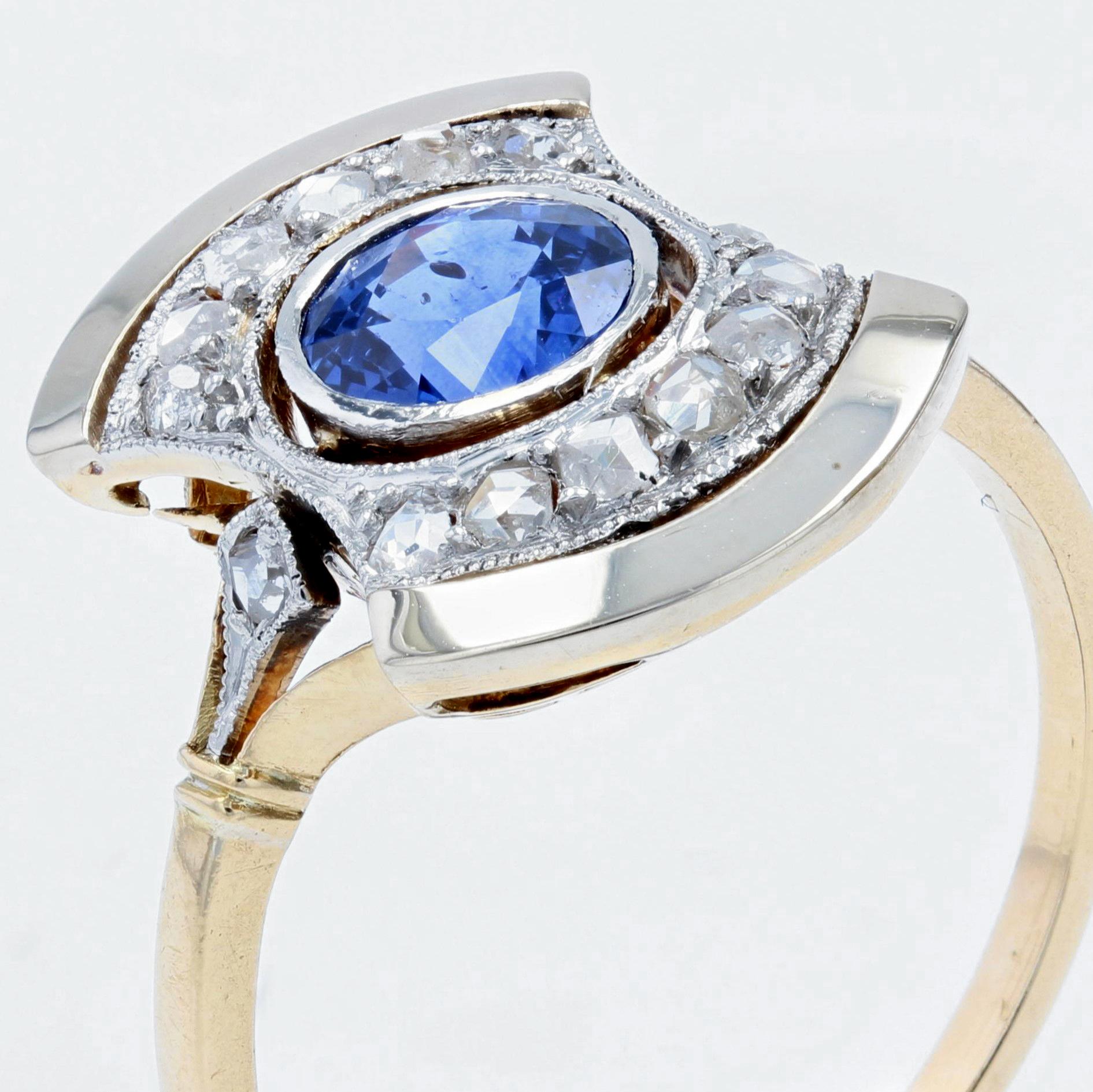 French, 1925s, Art Deco Sapphire Diamonds 18 Karat Yellow Gold Ring For Sale 2