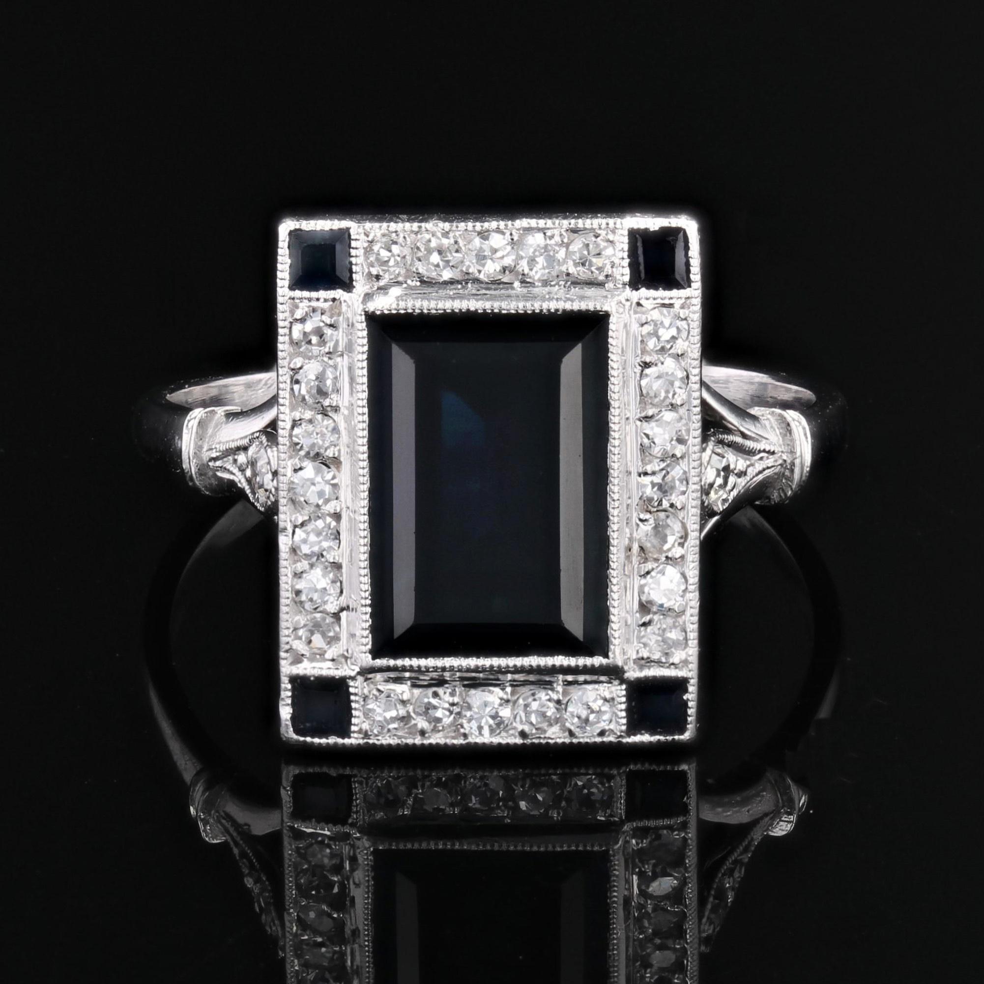 Französischer 1925er Art Deco Saphir Diamanten Platin Rechteckiger Ring im Zustand „Gut“ im Angebot in Poitiers, FR