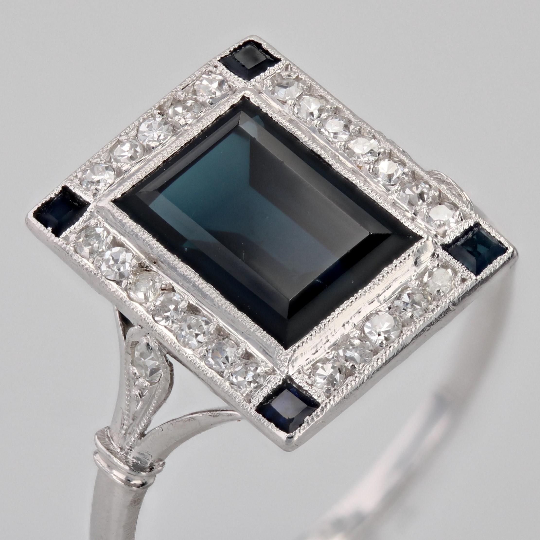 French 1925s Art Deco Sapphire Diamonds Platinum Rectangular Ring For Sale 4