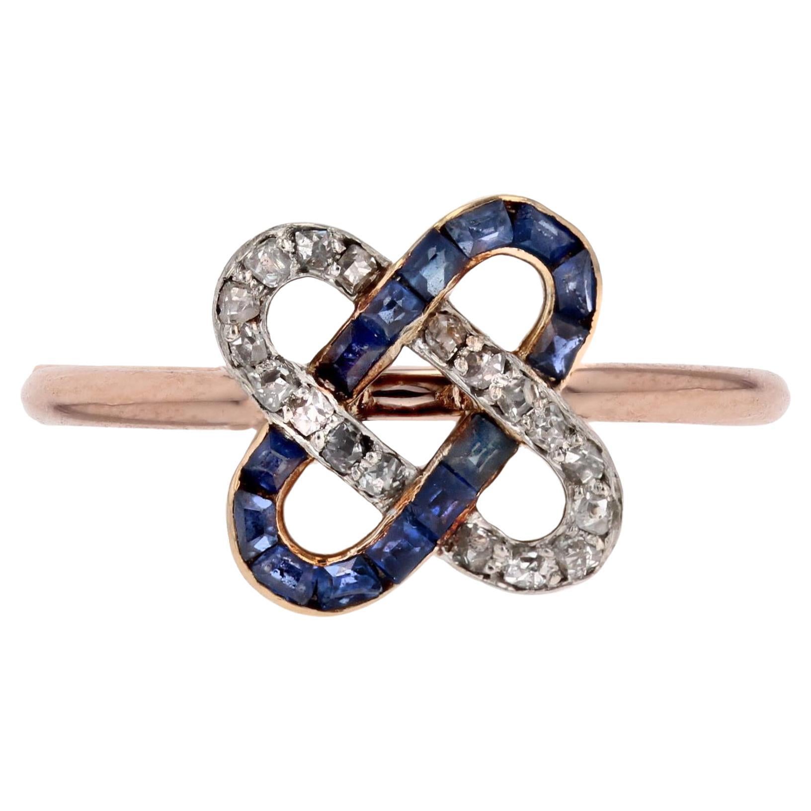 French 1925s Art Deco Sapphires Diamonds 18 Karat Rose Gold Staple Ring For Sale