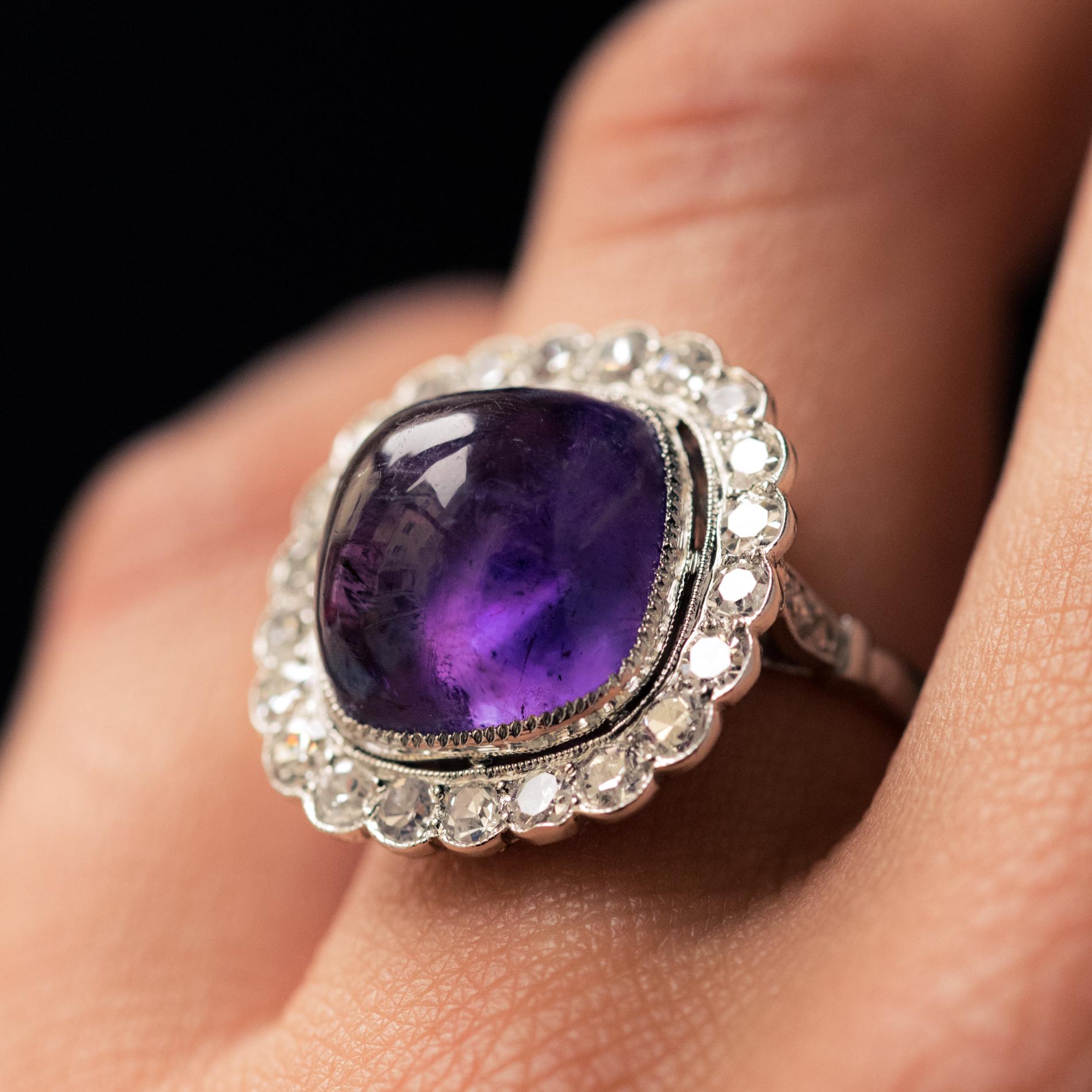 French 1925 Art Deco Sugarloaf Amethyst Diamonds Platinum Ring In Good Condition In Poitiers, FR