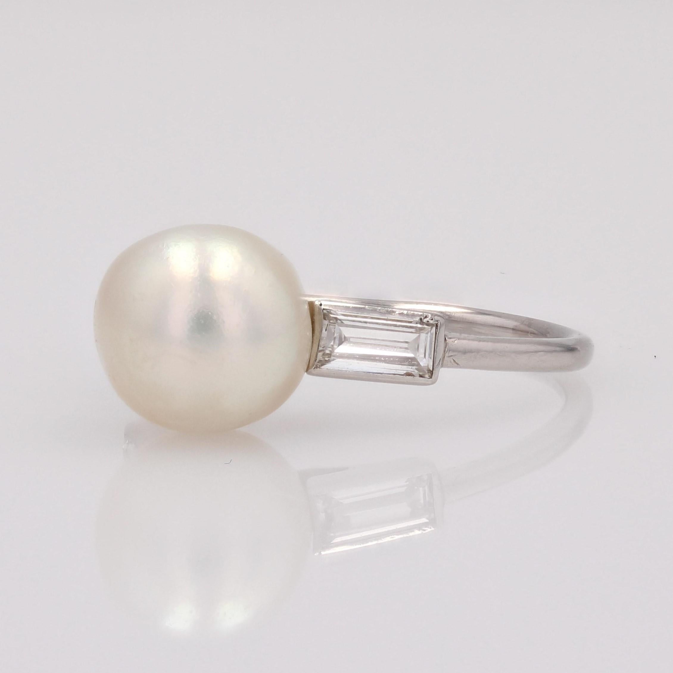 French 1925s Certified Fine Pearl Baguette, Cut Diamonds Platinum Art Deco Ring For Sale 2