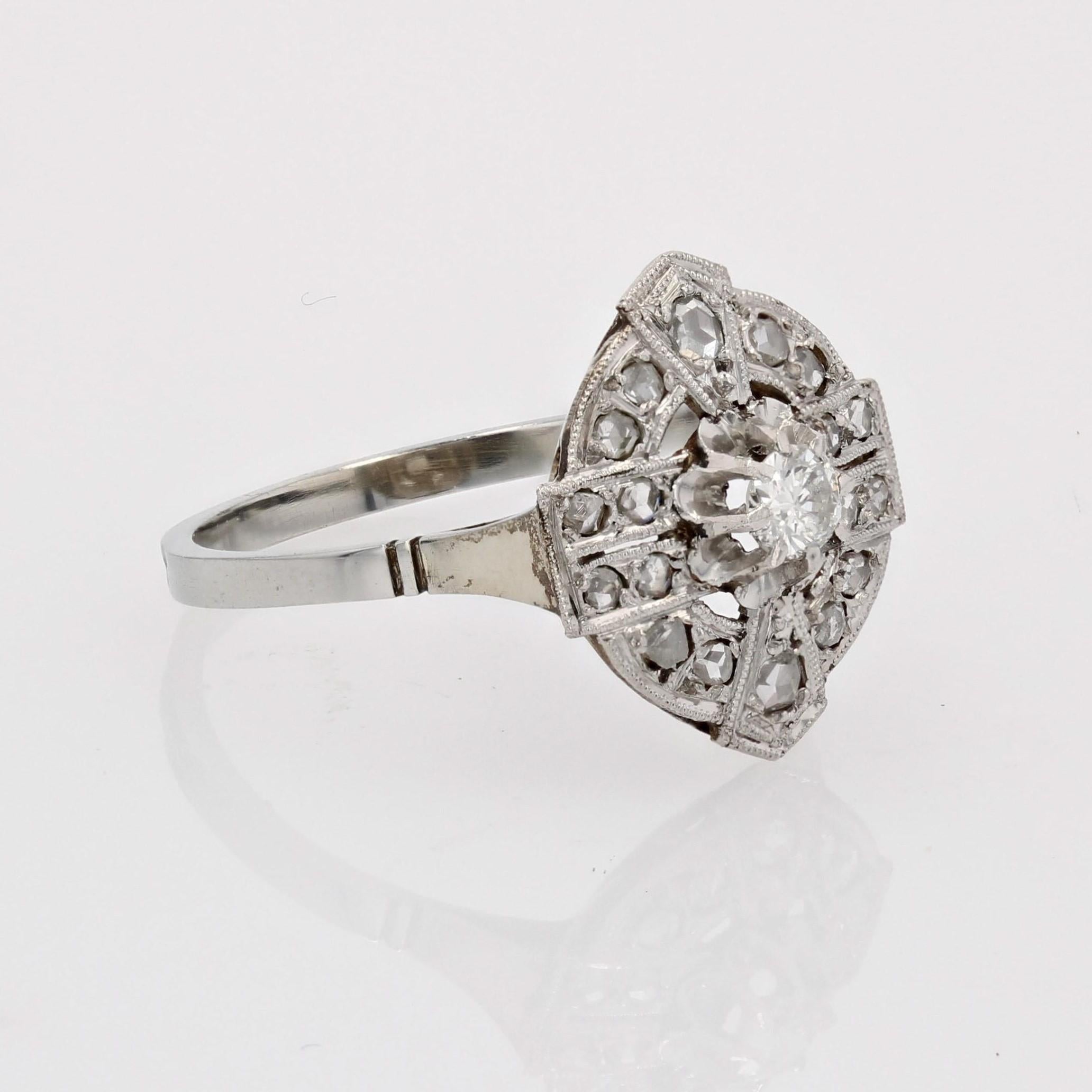 French 1925s Diamonds 18 Karat White Gold Platinum Art Deco Ring For Sale 5