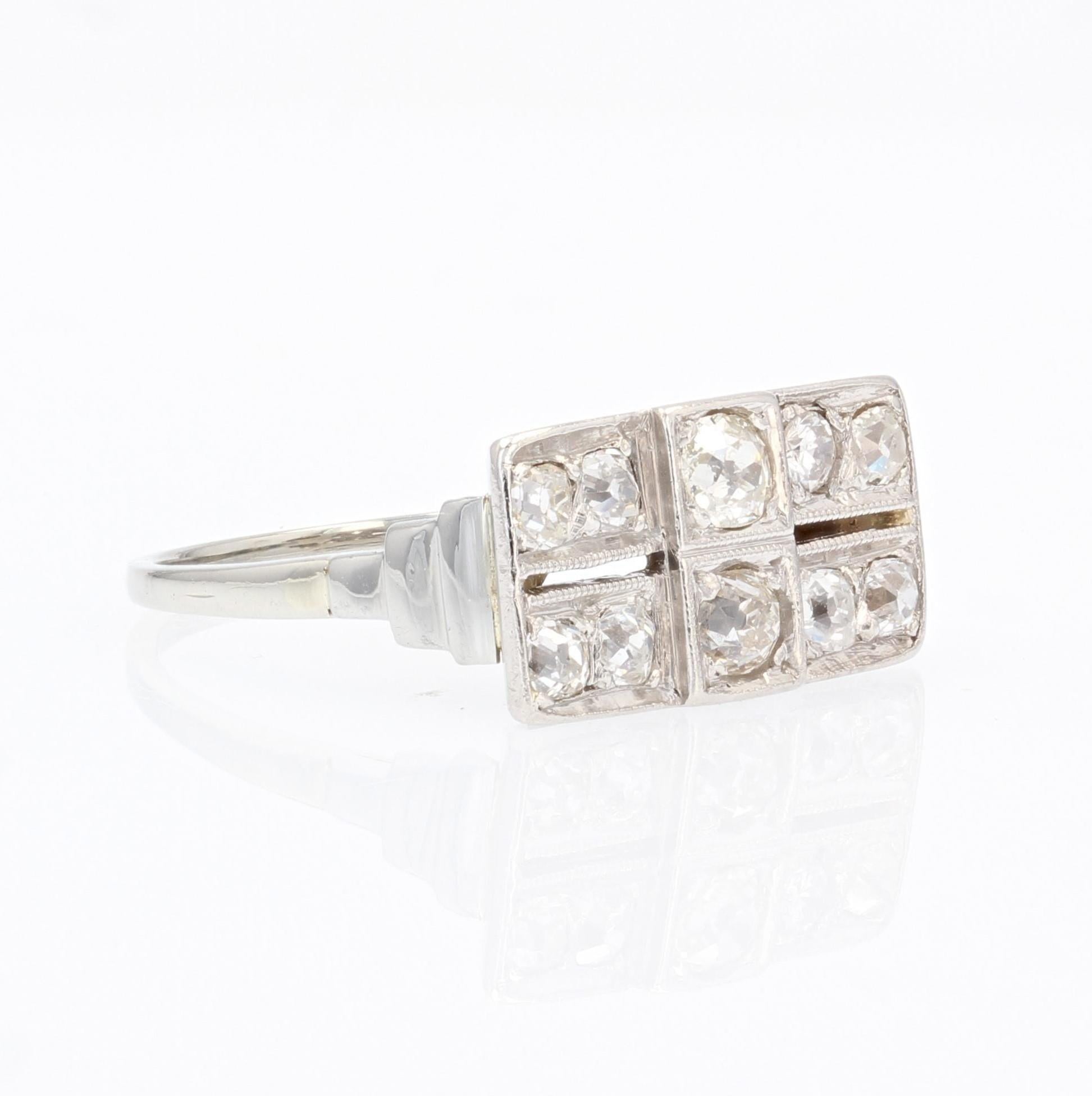 French, 1925s, Diamonds 18 Karat White Gold Platinum Rectangular Ring For Sale 7