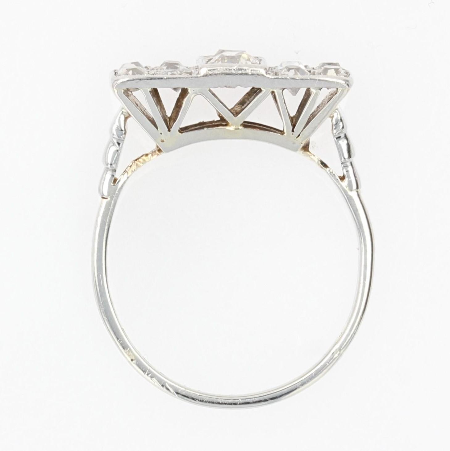 French, 1925s, Diamonds 18 Karat White Gold Platinum Rectangular Ring For Sale 8
