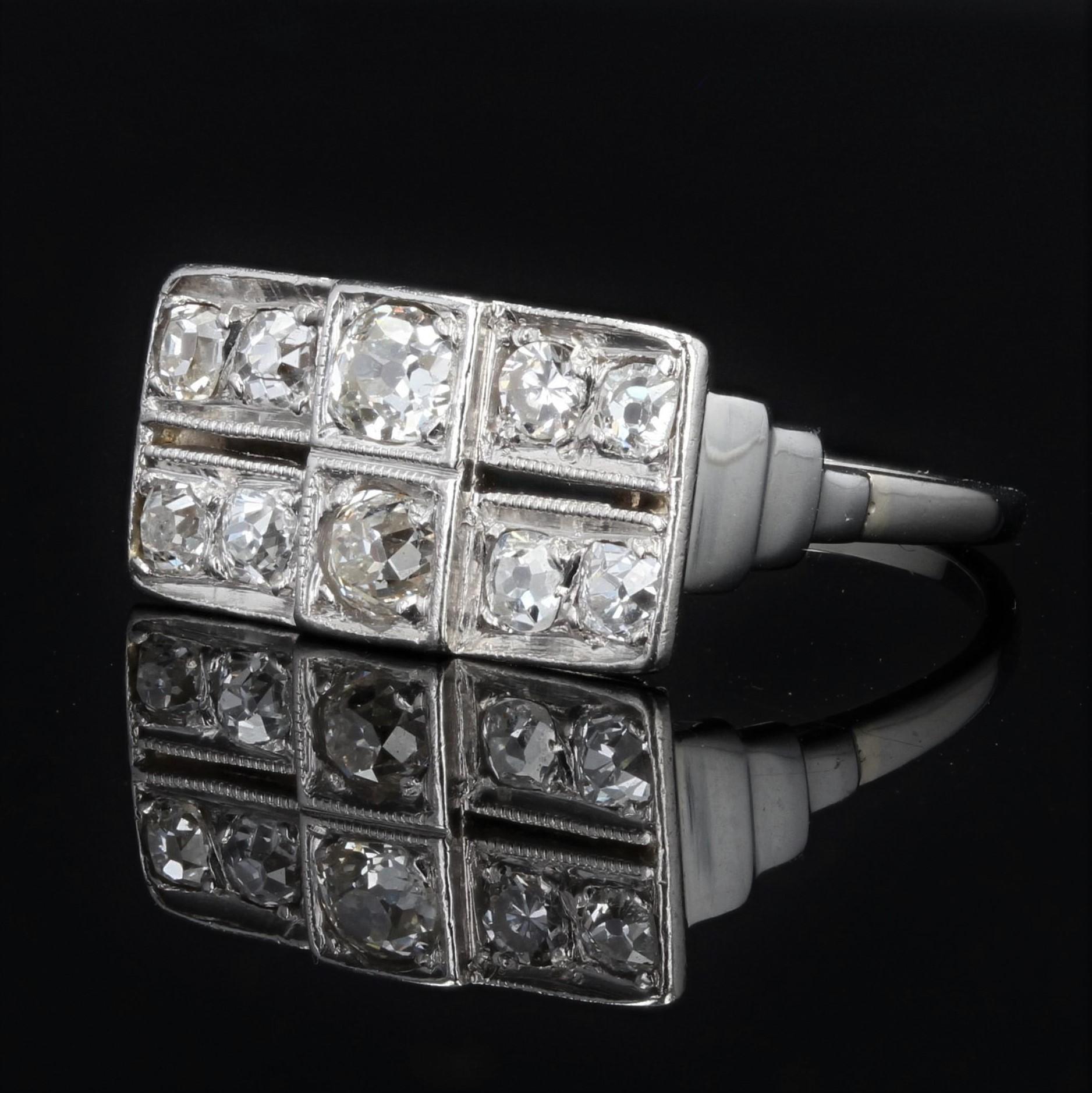 Women's French, 1925s, Diamonds 18 Karat White Gold Platinum Rectangular Ring For Sale